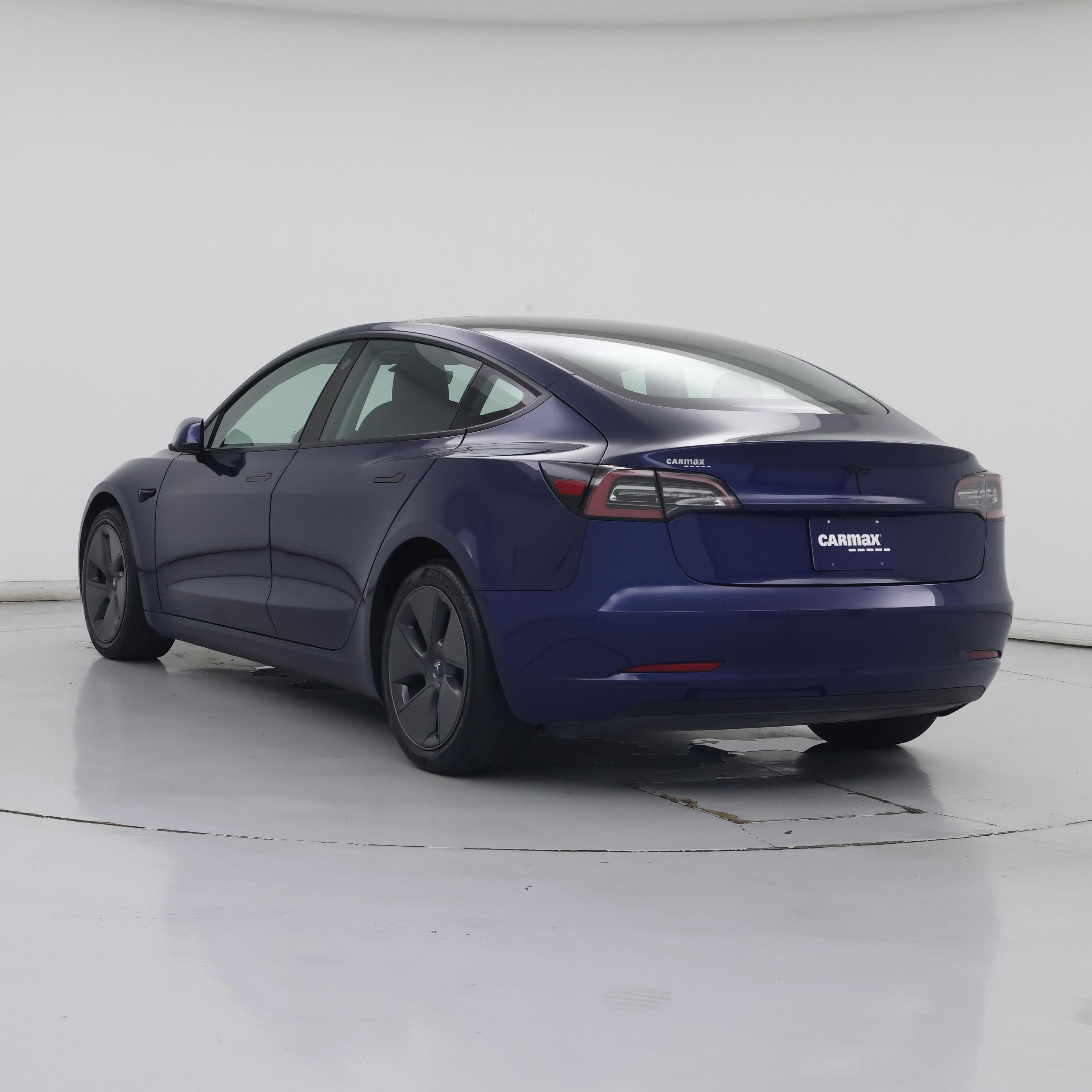 Thumbnail: 2023 Tesla Model 3 - 2