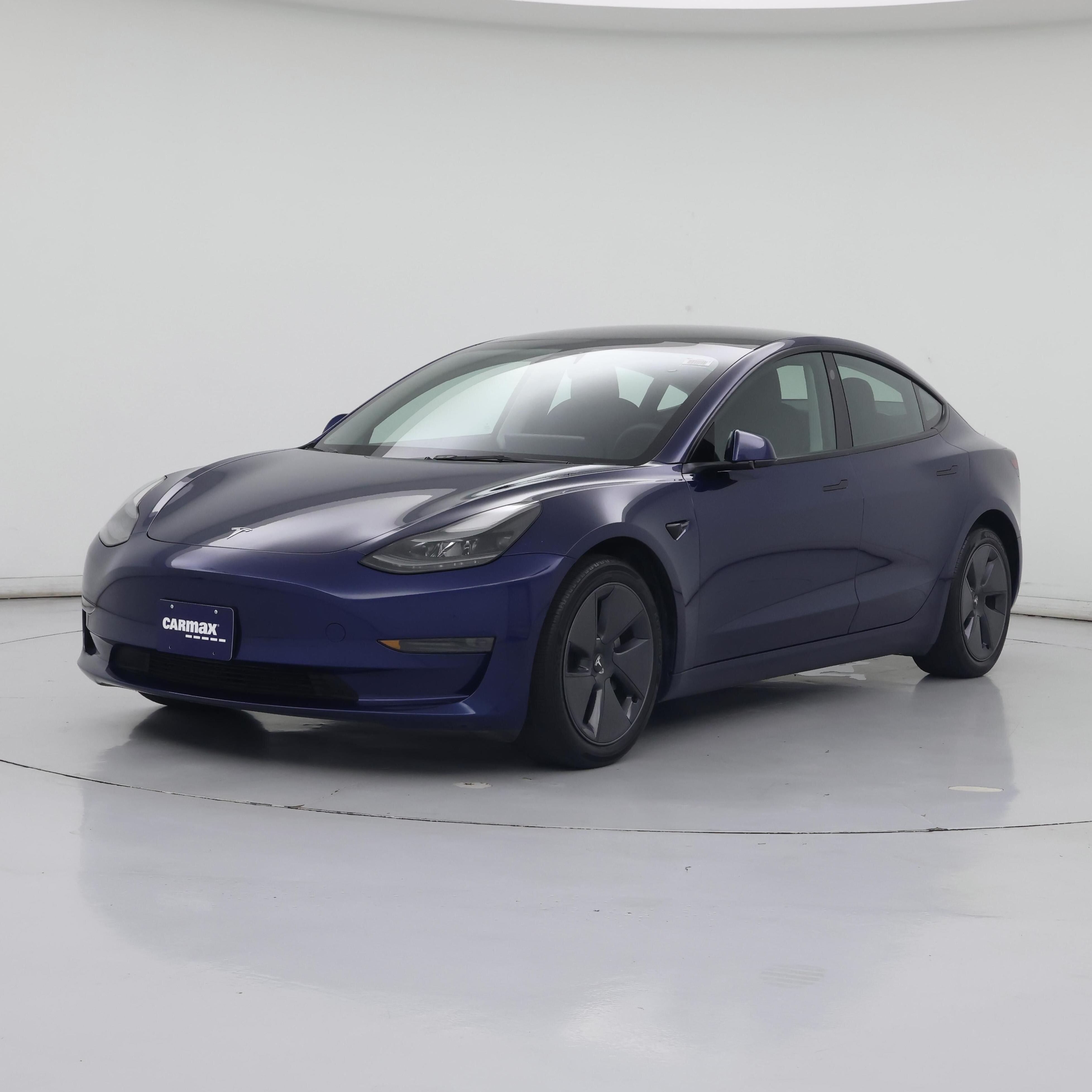 Thumbnail: 2023 Tesla Model 3 - 4