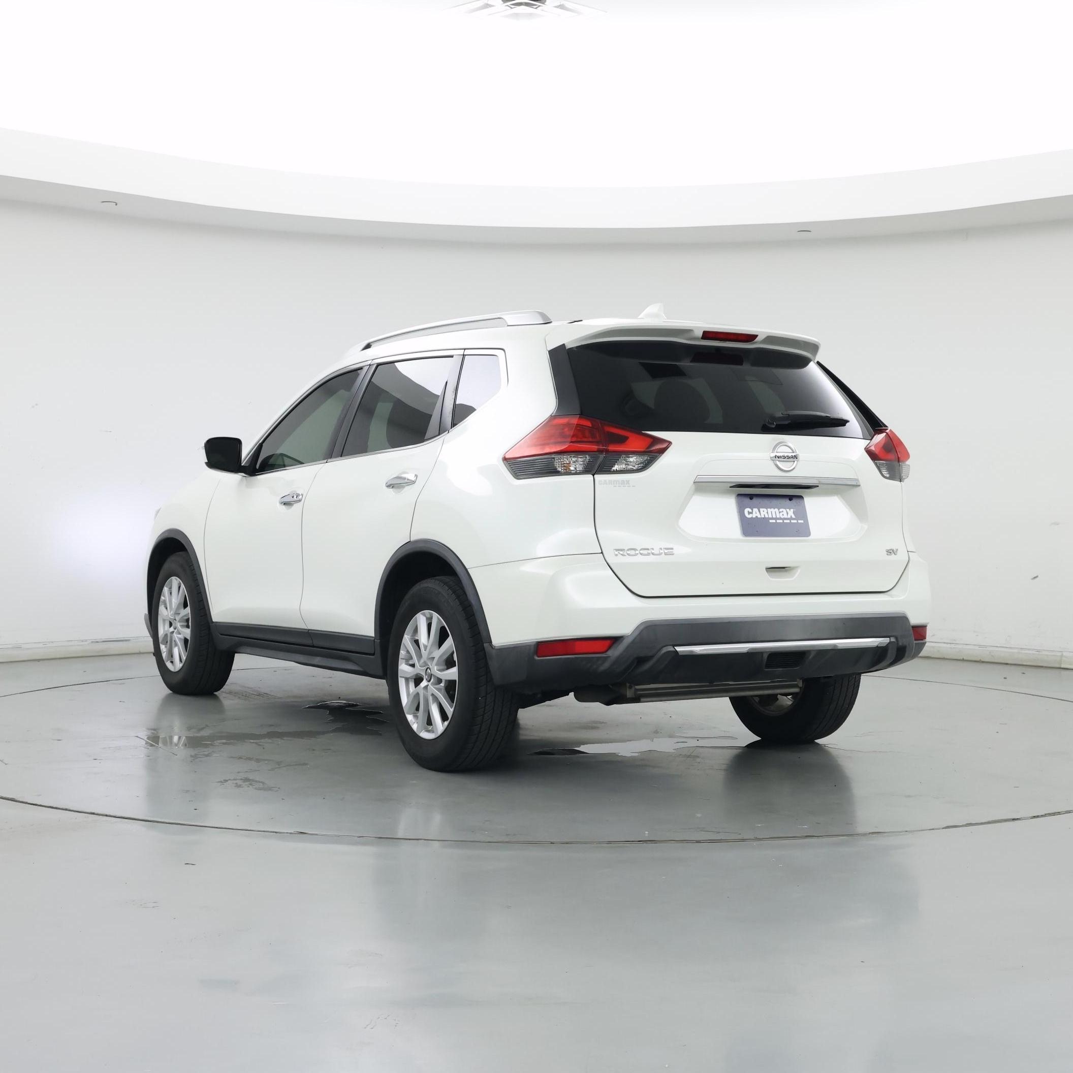 Thumbnail: 2017 Nissan Rogue - 2