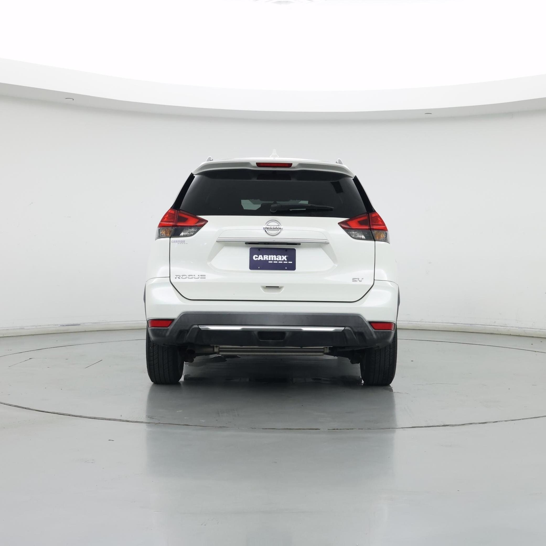 Thumbnail: 2017 Nissan Rogue - 6