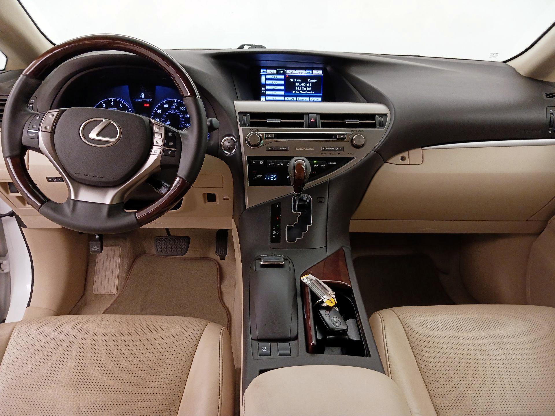 Thumbnail: 2015 Lexus RX - 9