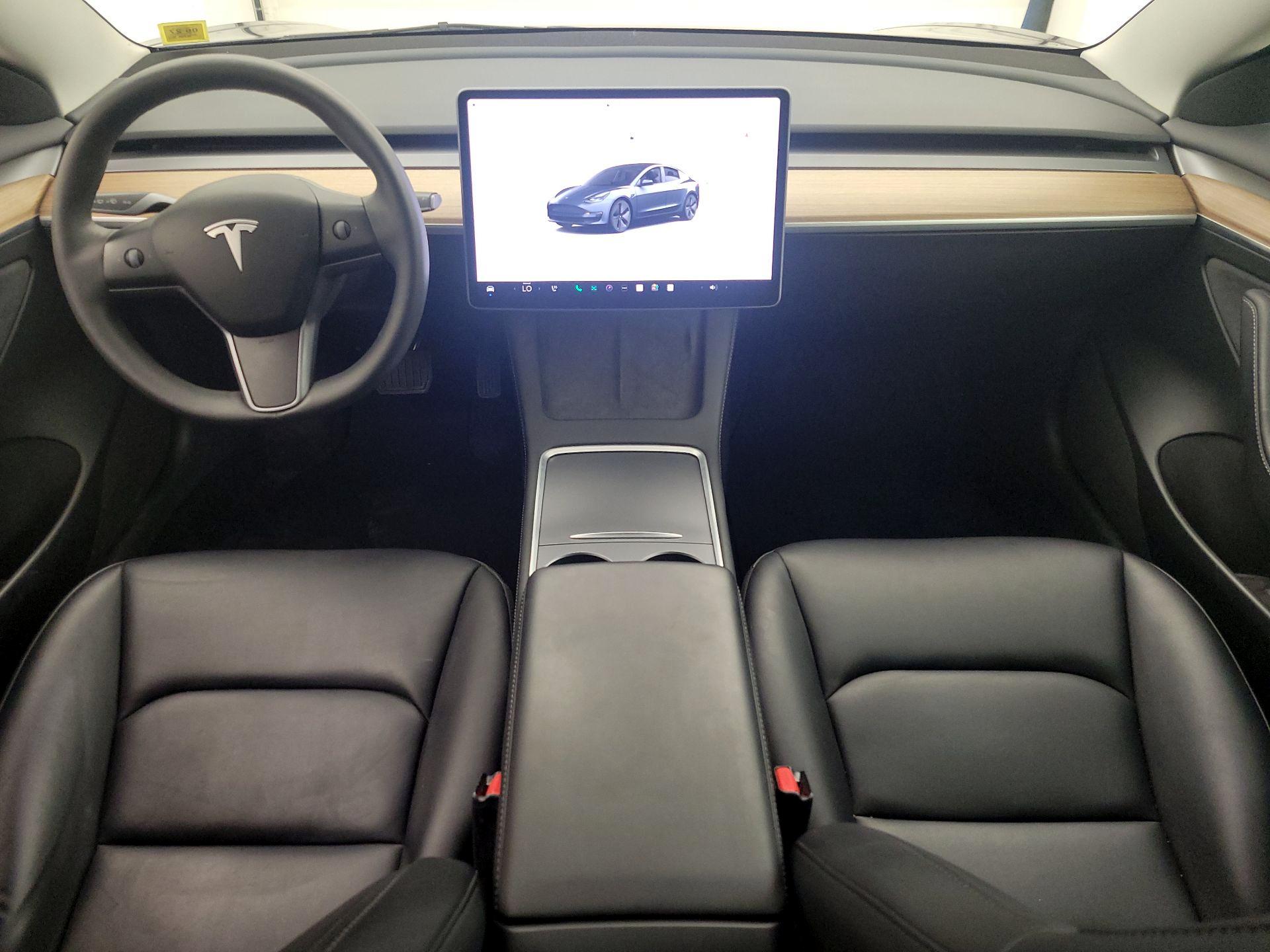 Thumbnail: 2023 Tesla Model 3 - 9