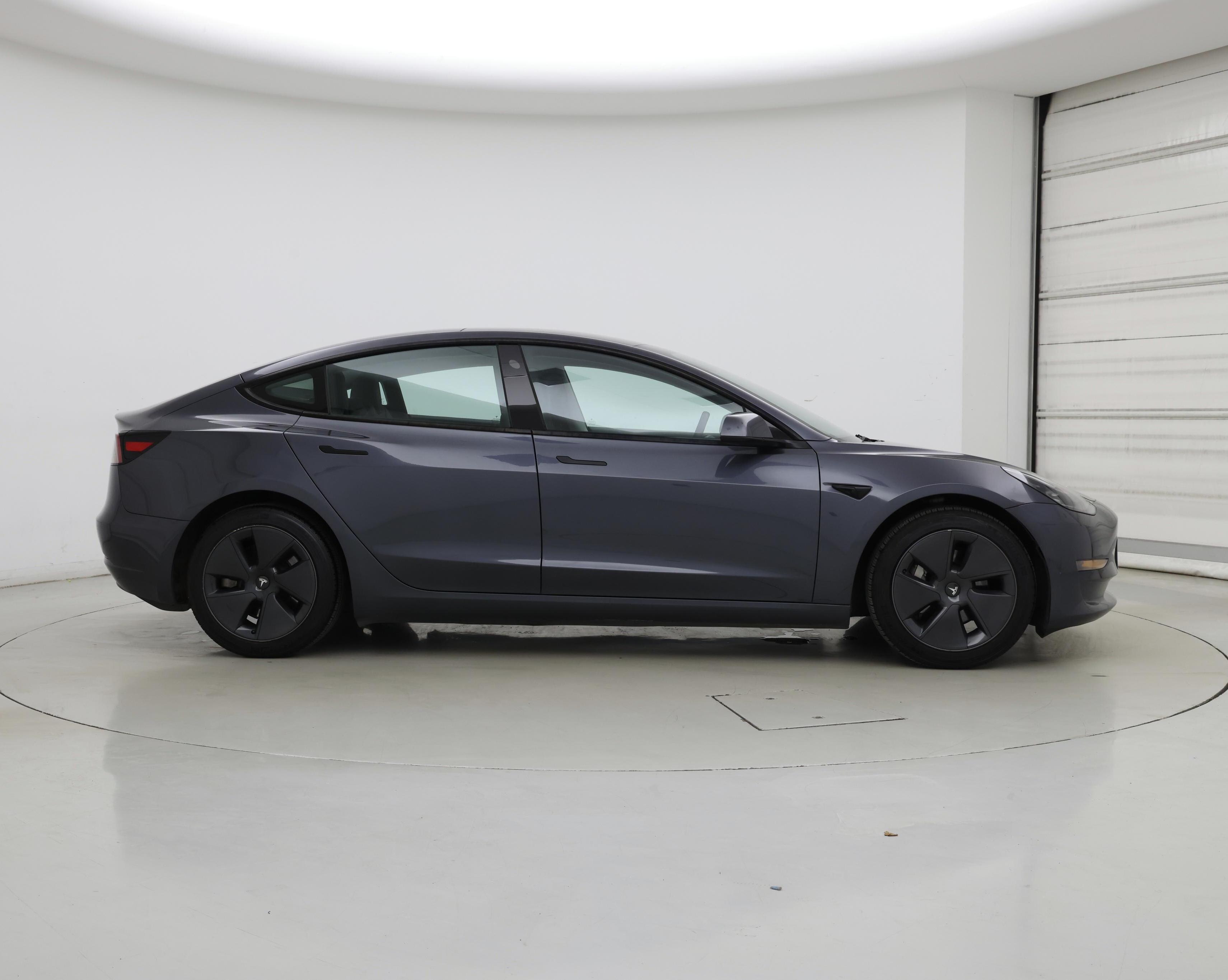Thumbnail: 2023 Tesla Model 3 - 7