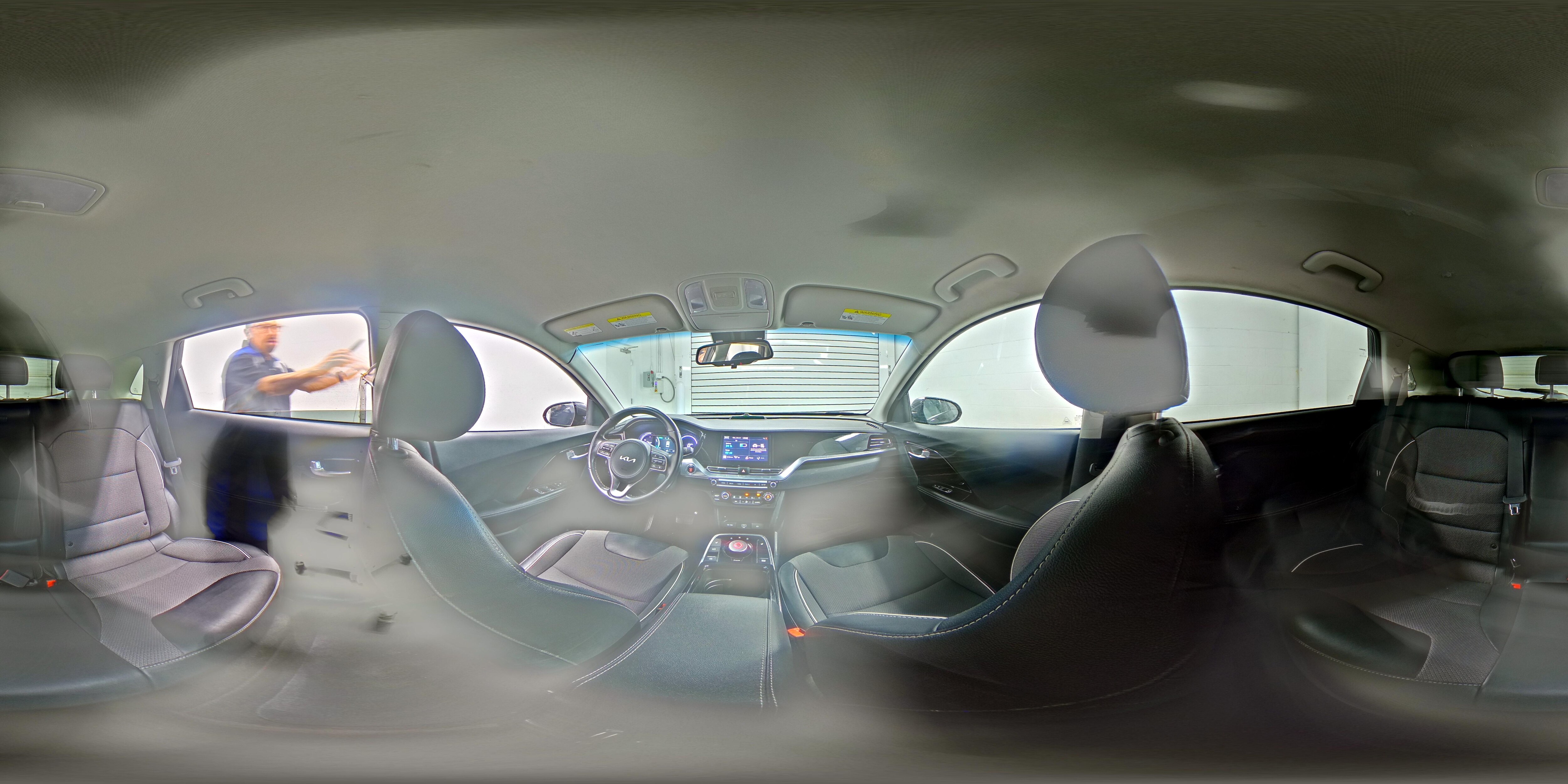2022 Kia Niro S - Photo 21
