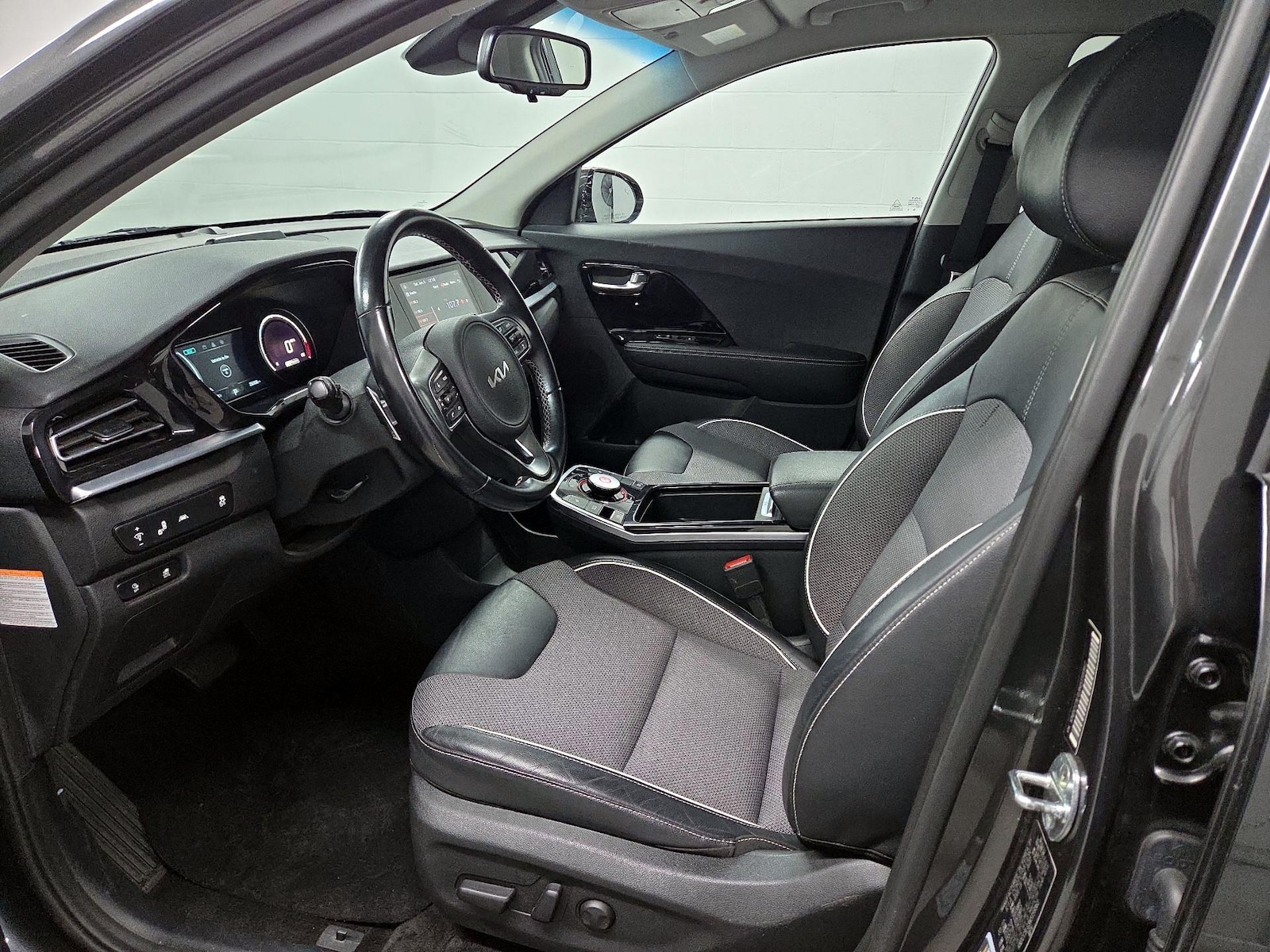 2022 Kia Niro S - Photo 10