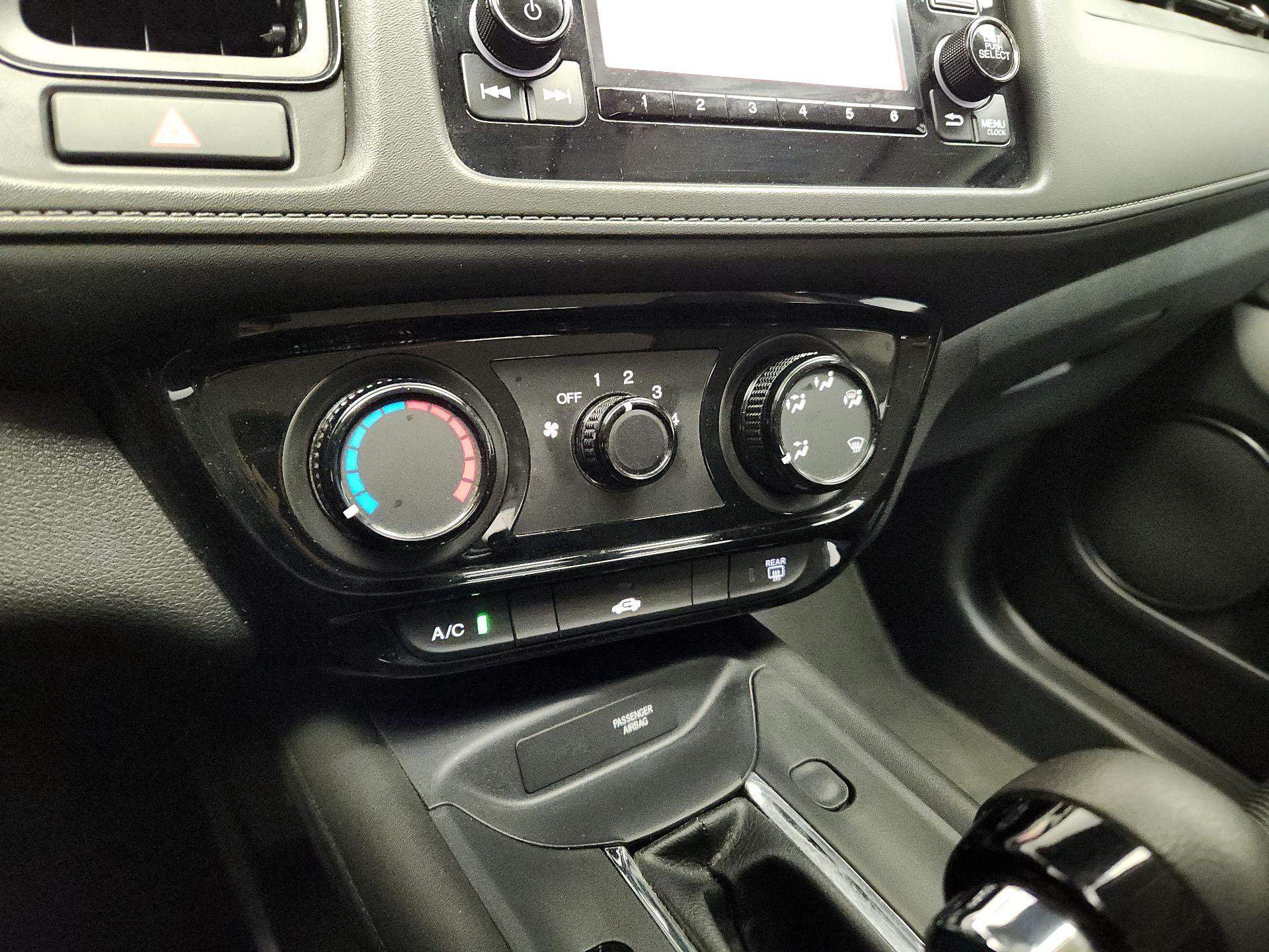 Thumbnail: 2021 Honda HR-V - 16