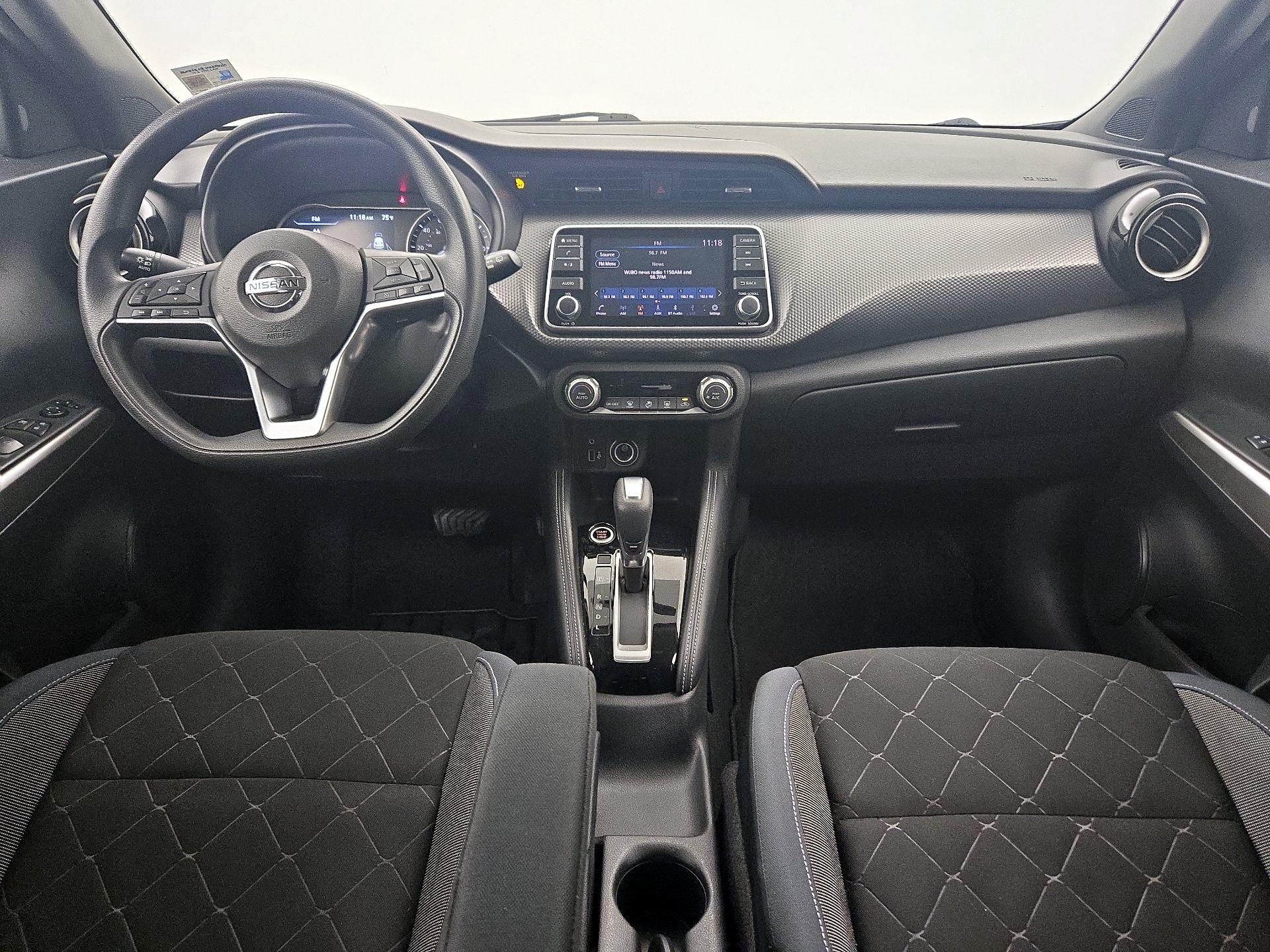 Thumbnail: 2019 Nissan Kicks - 9
