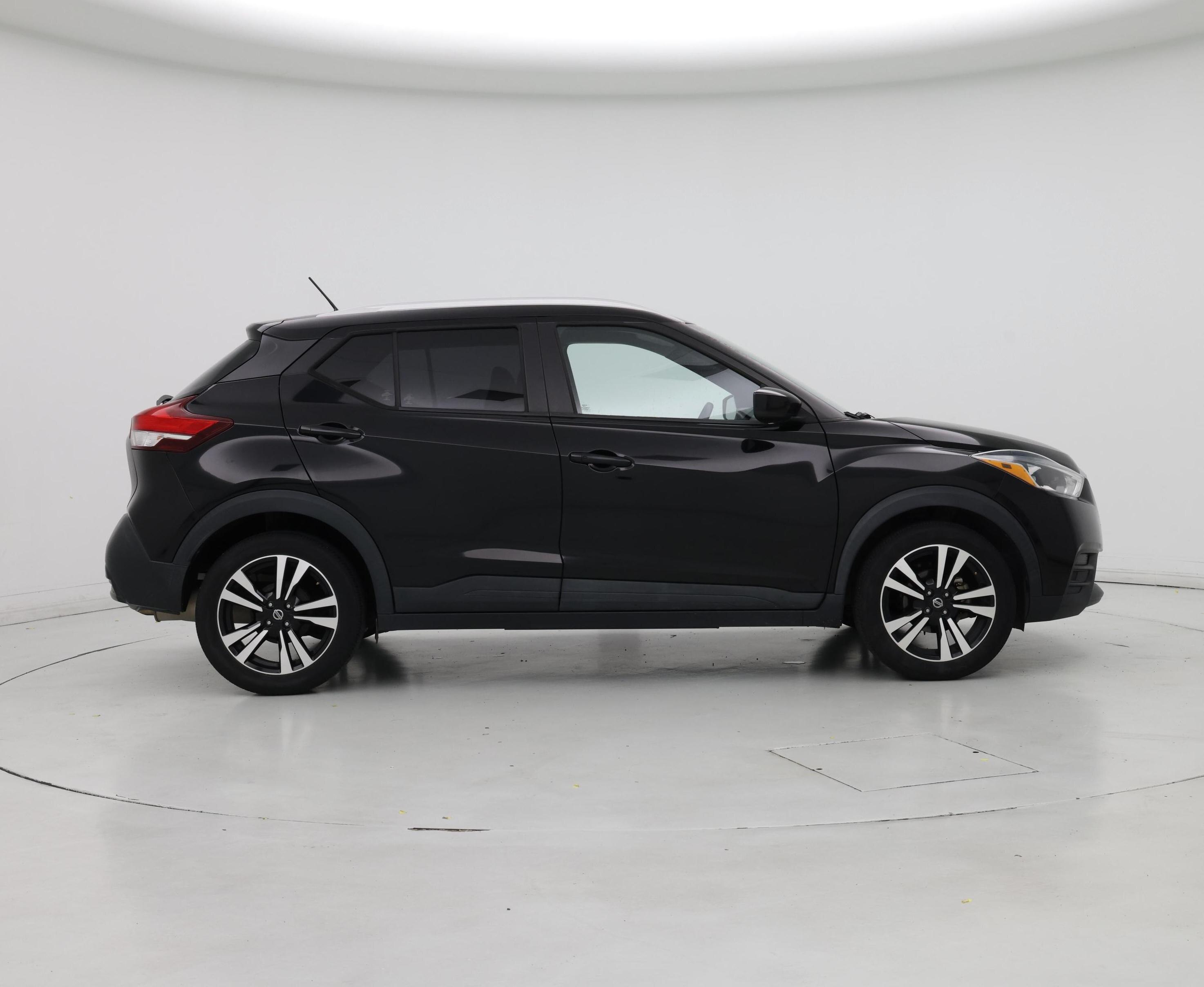 Thumbnail: 2019 Nissan Kicks - 7