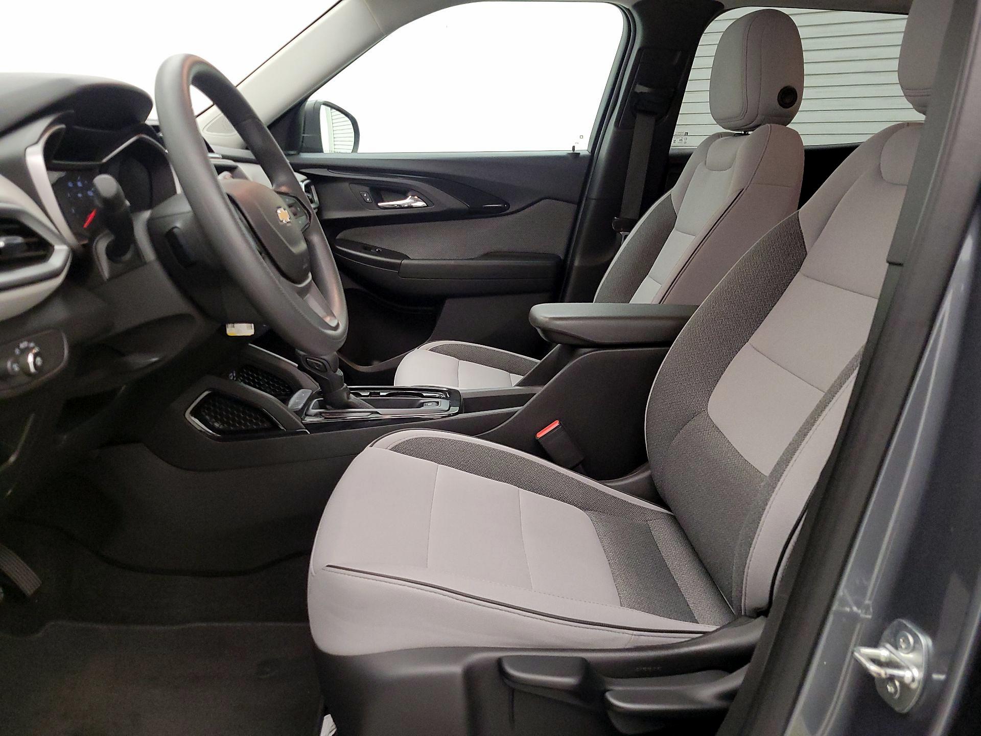 Thumbnail: 2021 Chevrolet TrailBlazer - 11
