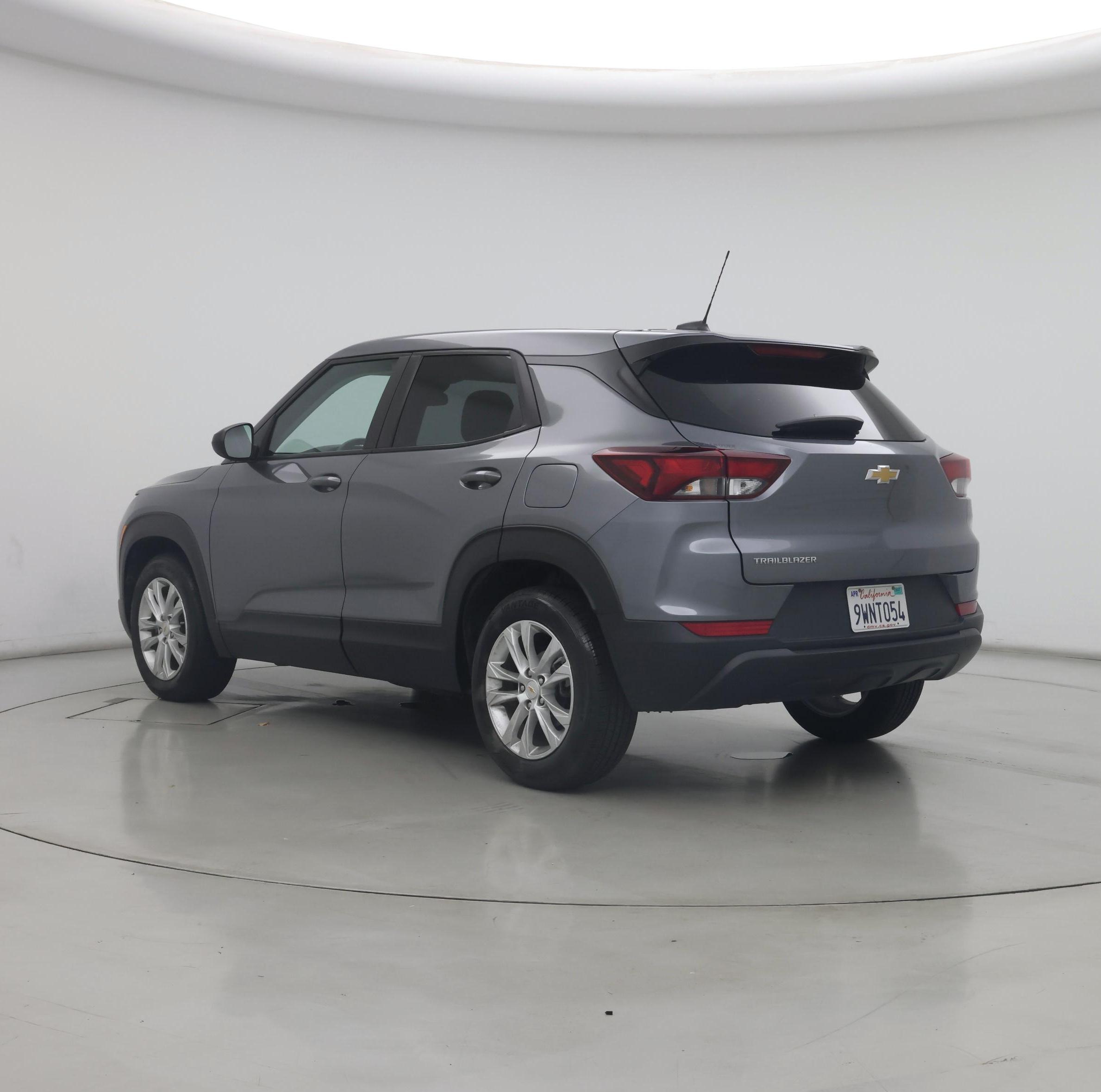 Thumbnail: 2021 Chevrolet TrailBlazer - 2