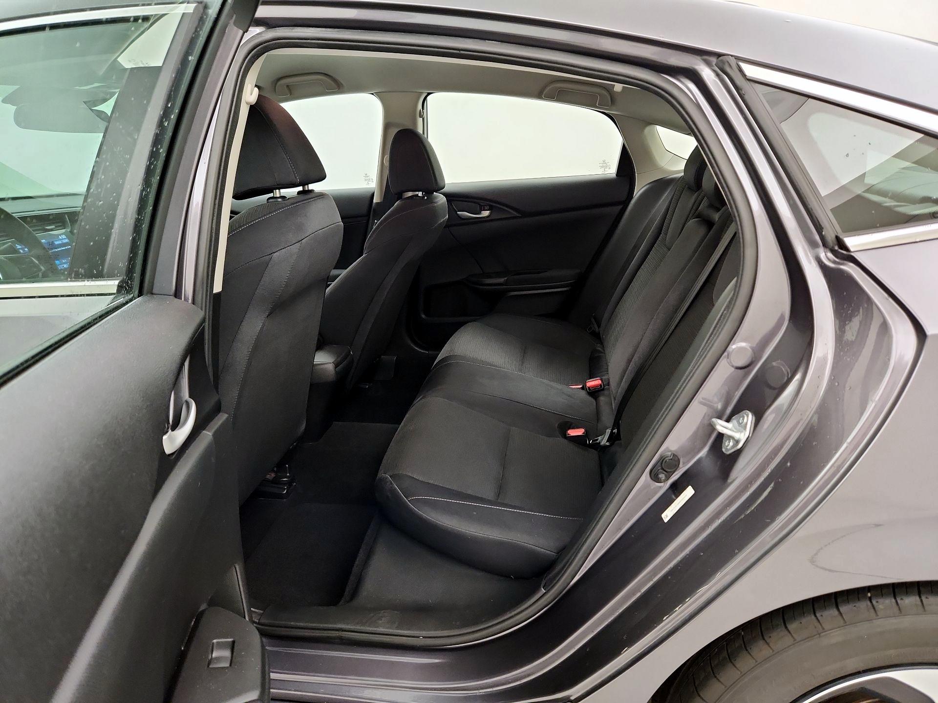 Thumbnail: 2021 Honda Insight - 19