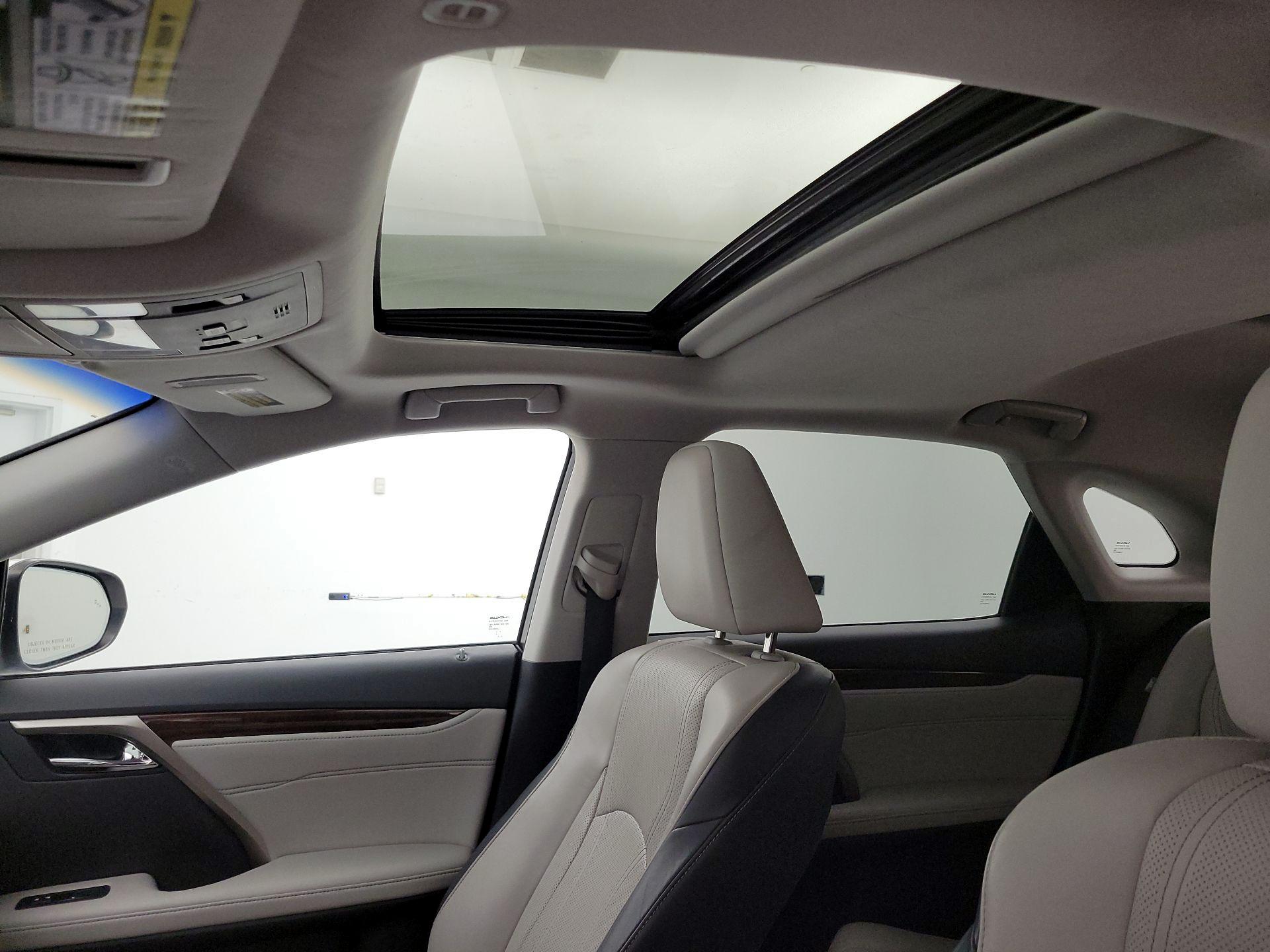 Thumbnail: 2016 Lexus RX - 19