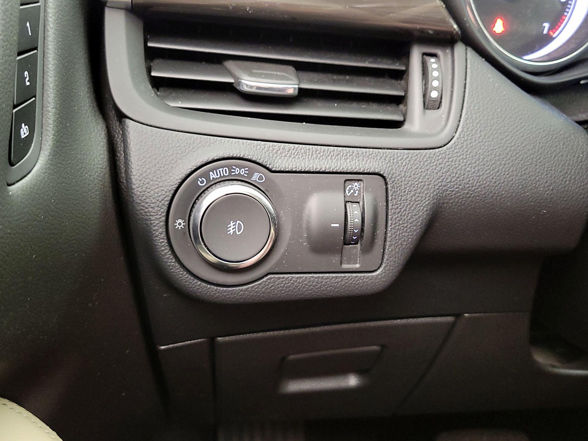 Thumbnail: 2019 Buick Envision - 13
