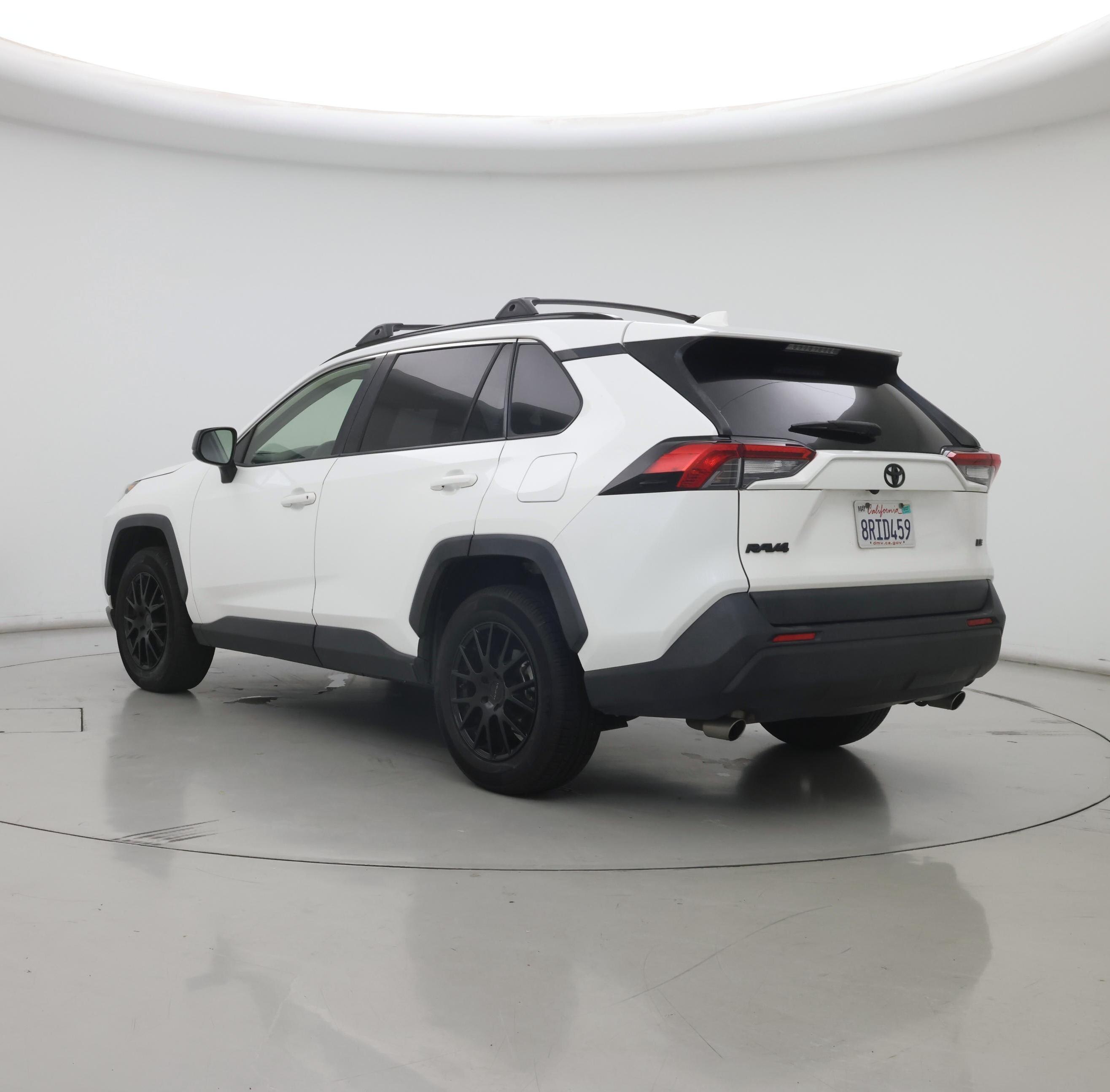Thumbnail: 2020 Toyota RAV4 - 2