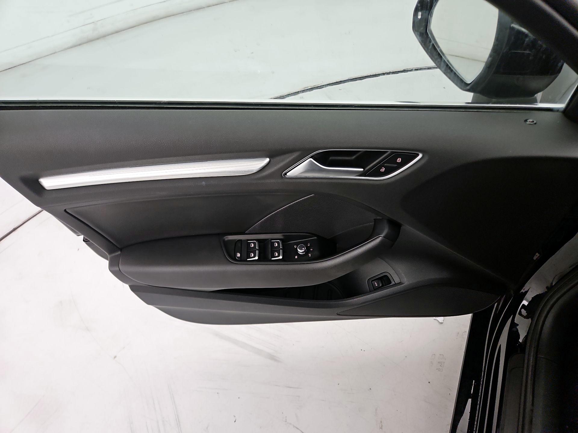 Thumbnail: 2015 Audi A3 - 12