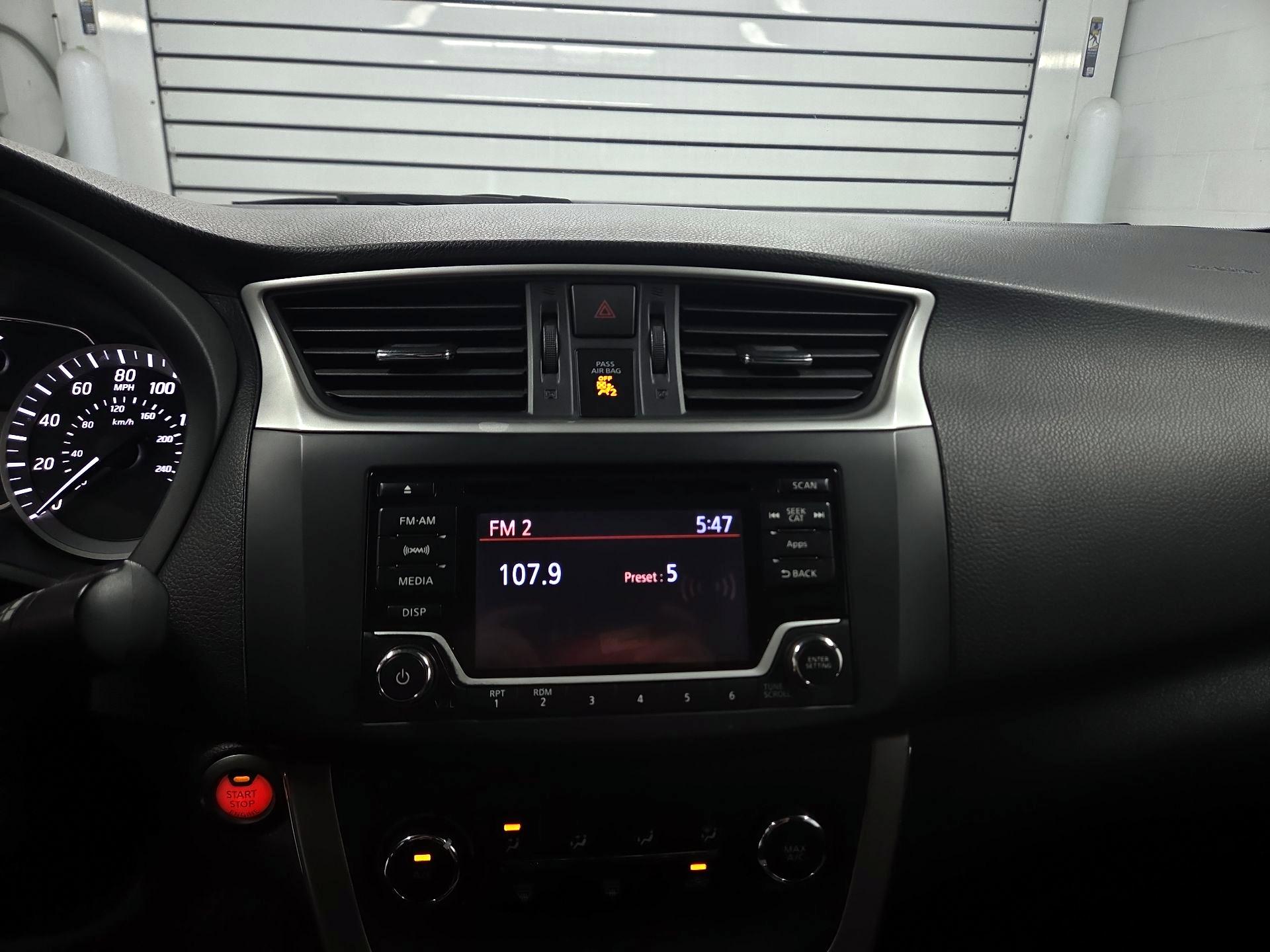 Thumbnail: 2015 Nissan Sentra - 13