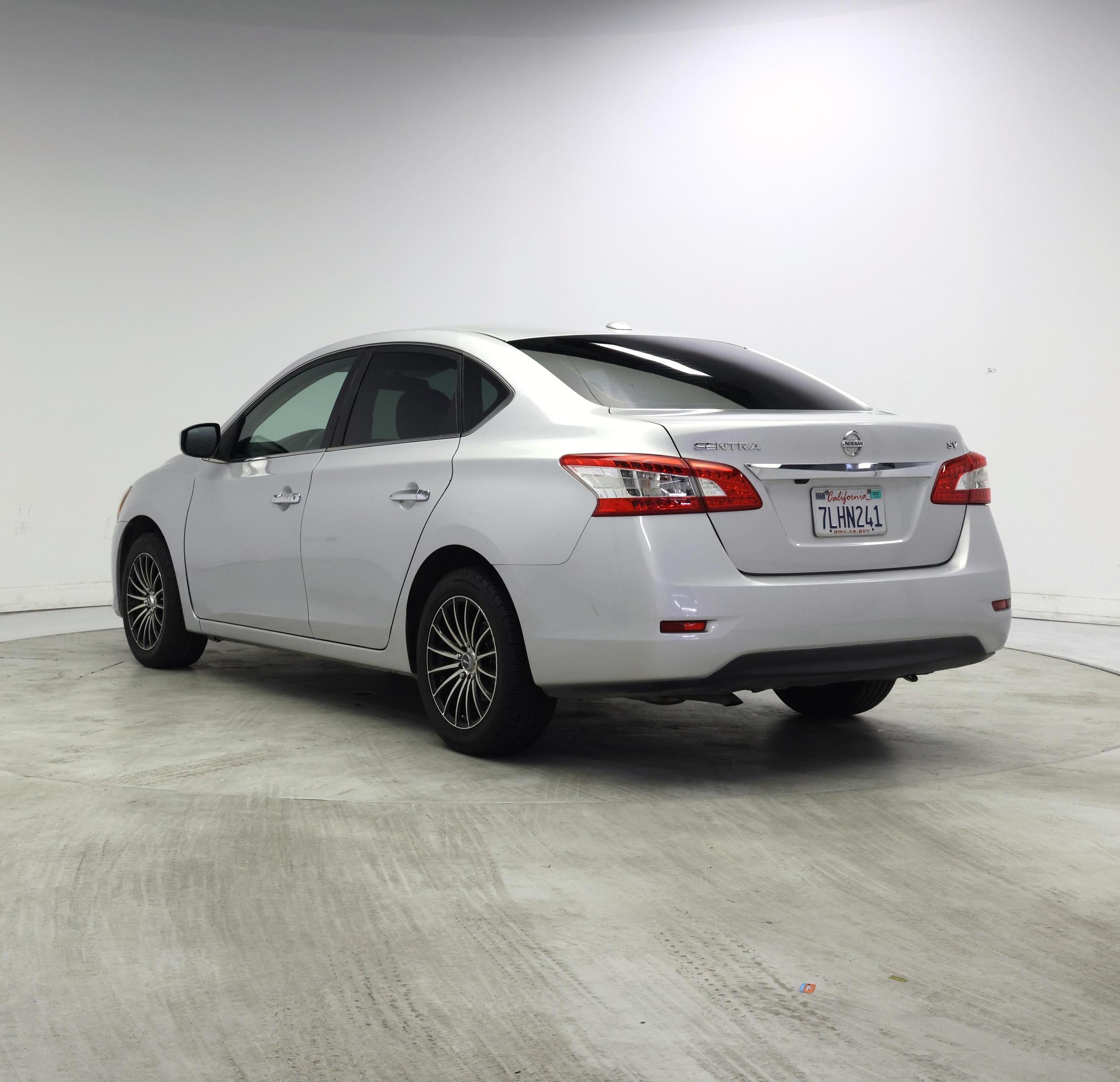 Thumbnail: 2015 Nissan Sentra - 2