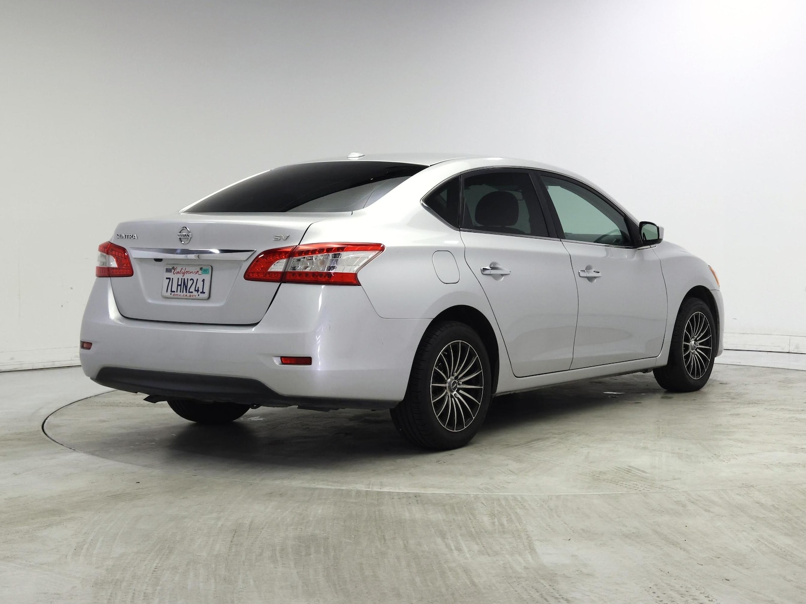 2015 Nissan Sentra SV - Photo 9