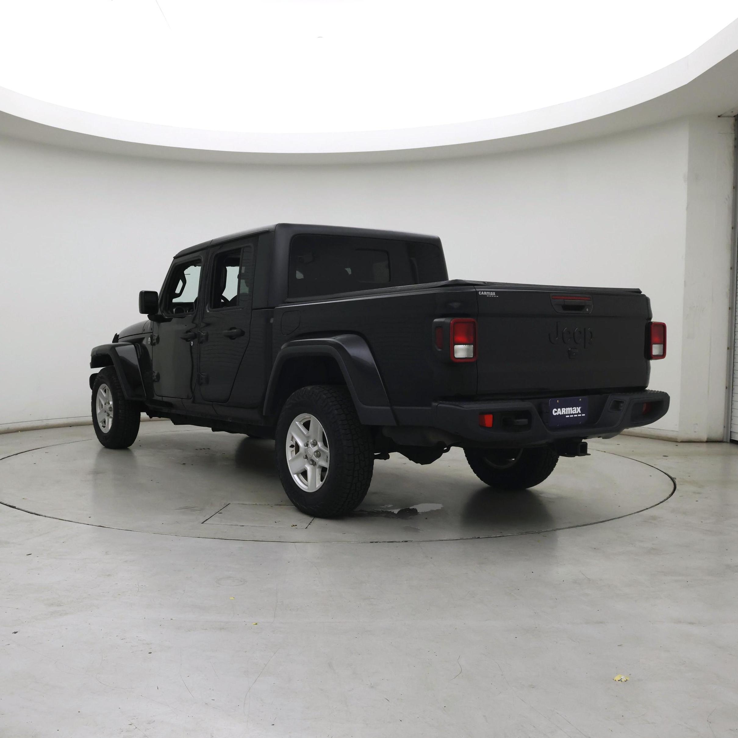 Thumbnail: 2020 Jeep Gladiator - 2