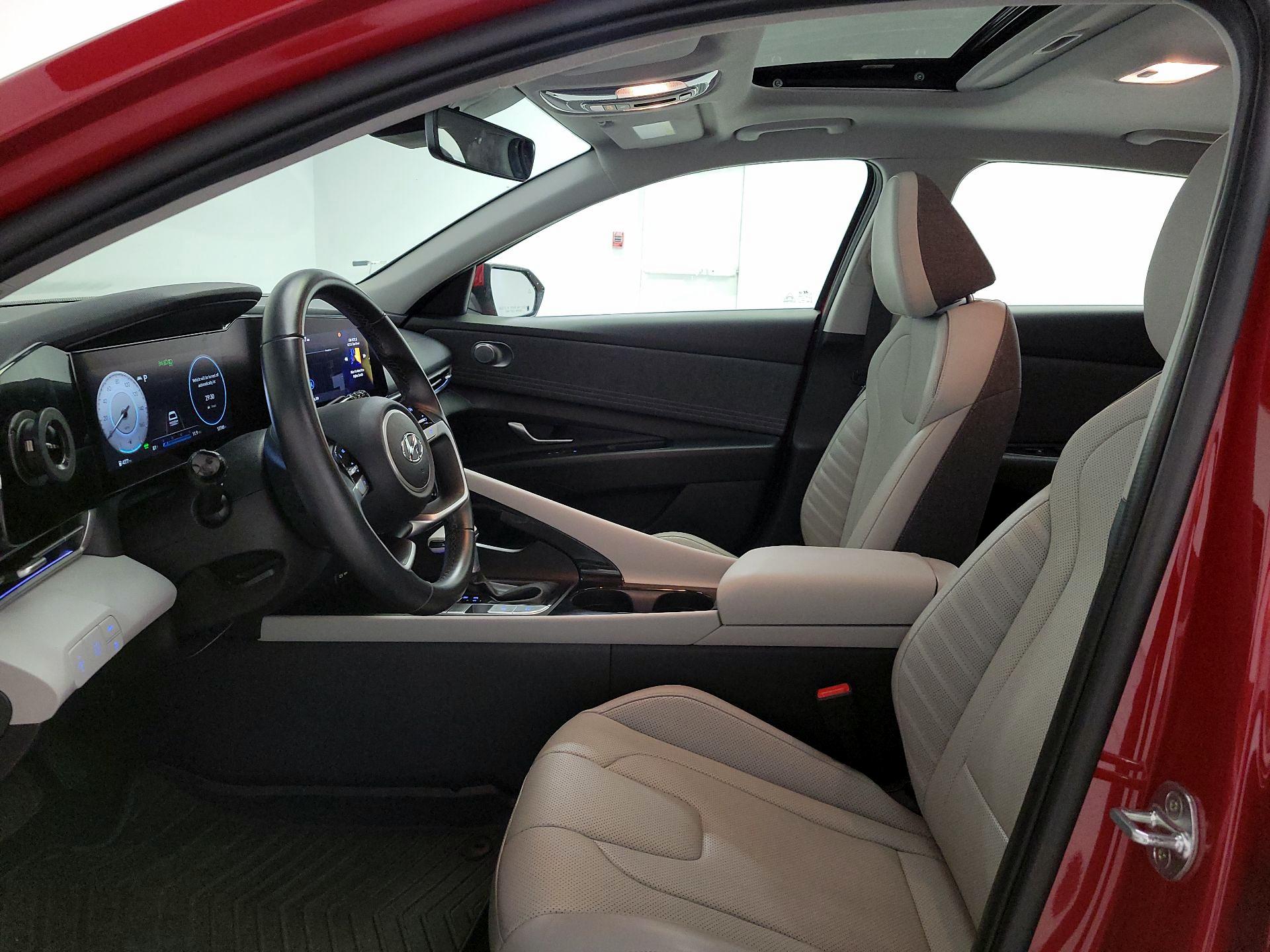 Thumbnail: 2023 Hyundai Elantra - 11