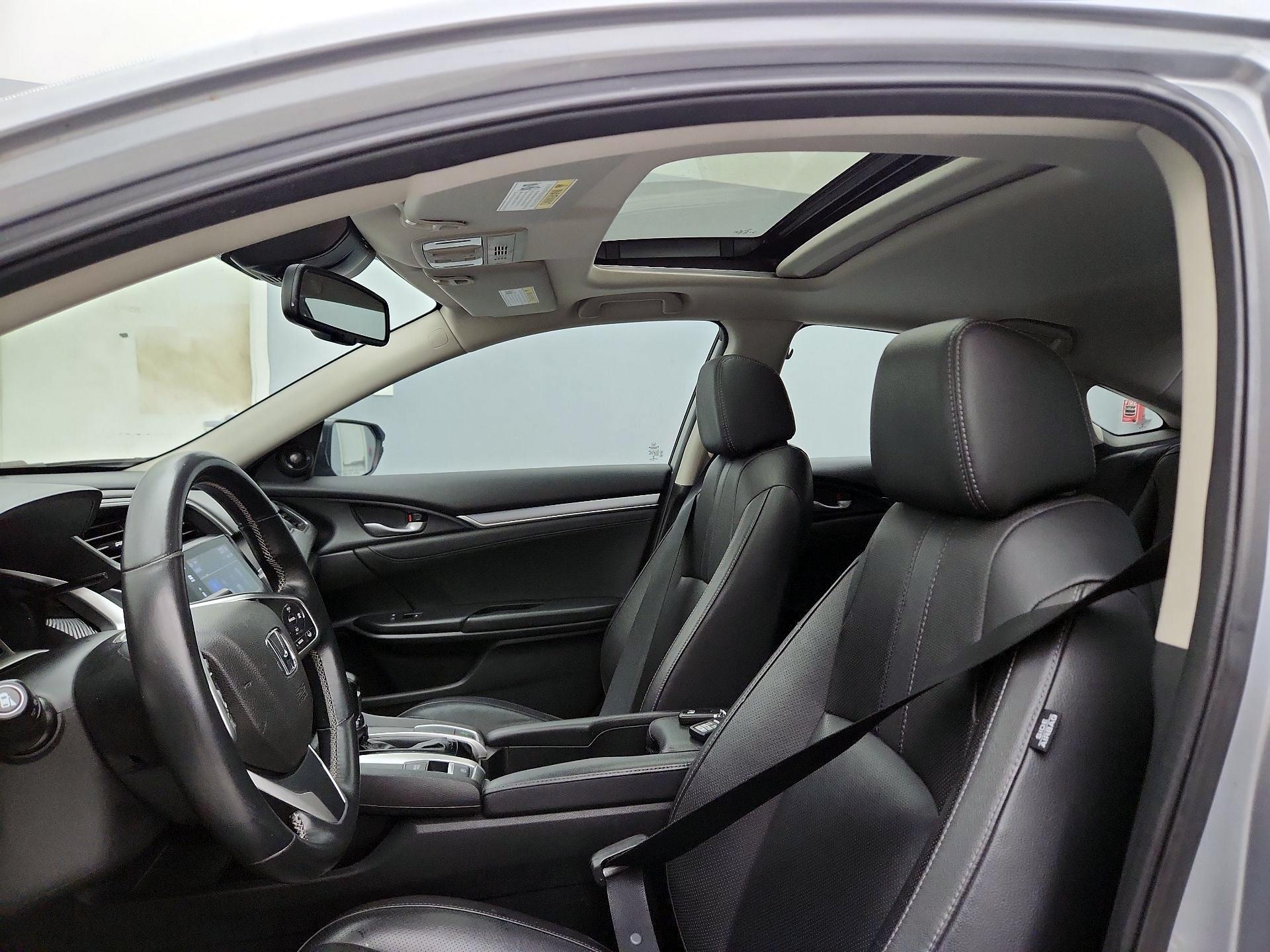 Thumbnail: 2017 Honda Civic - 19