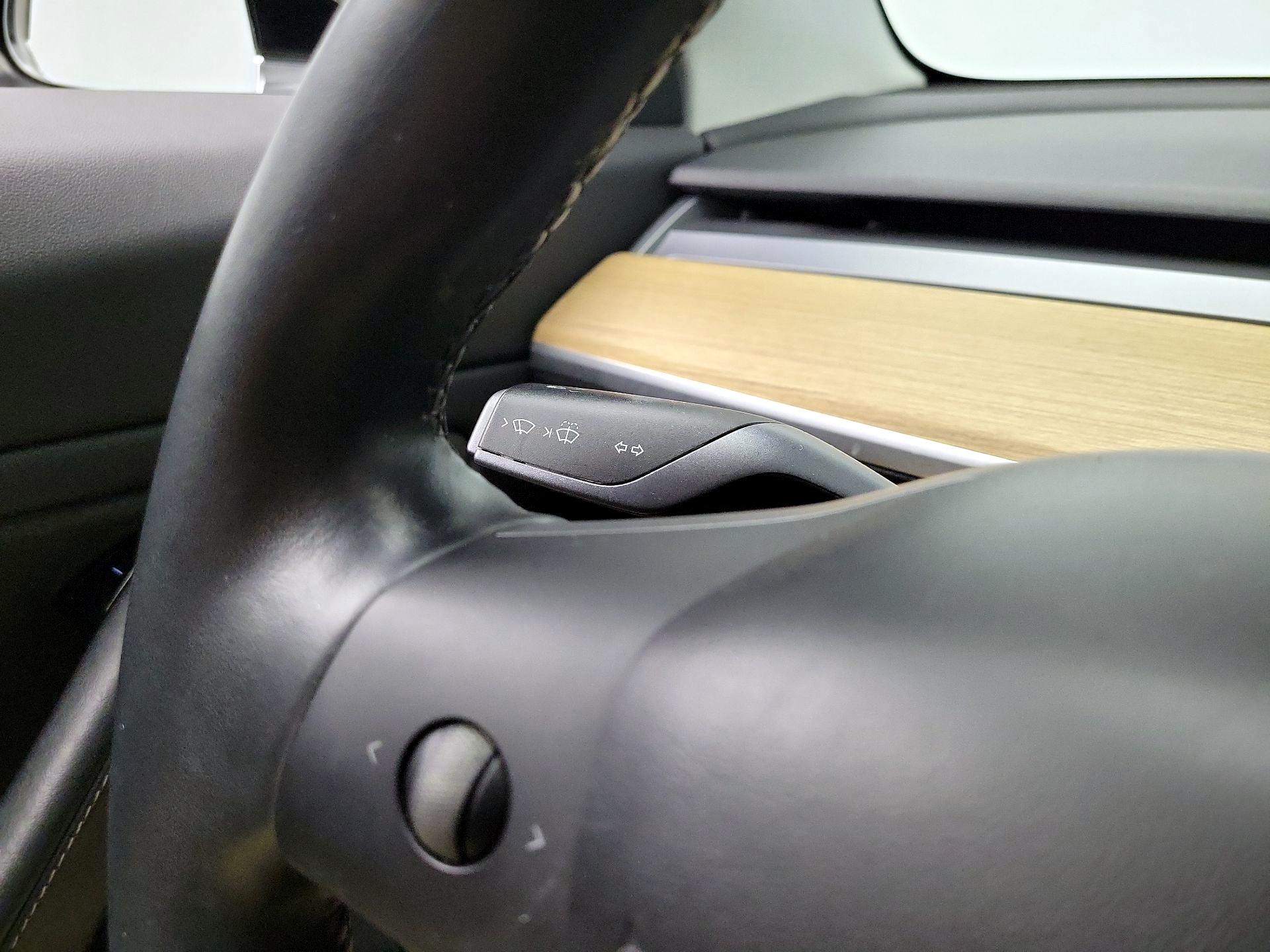 Thumbnail: 2019 Tesla Model 3 - 13