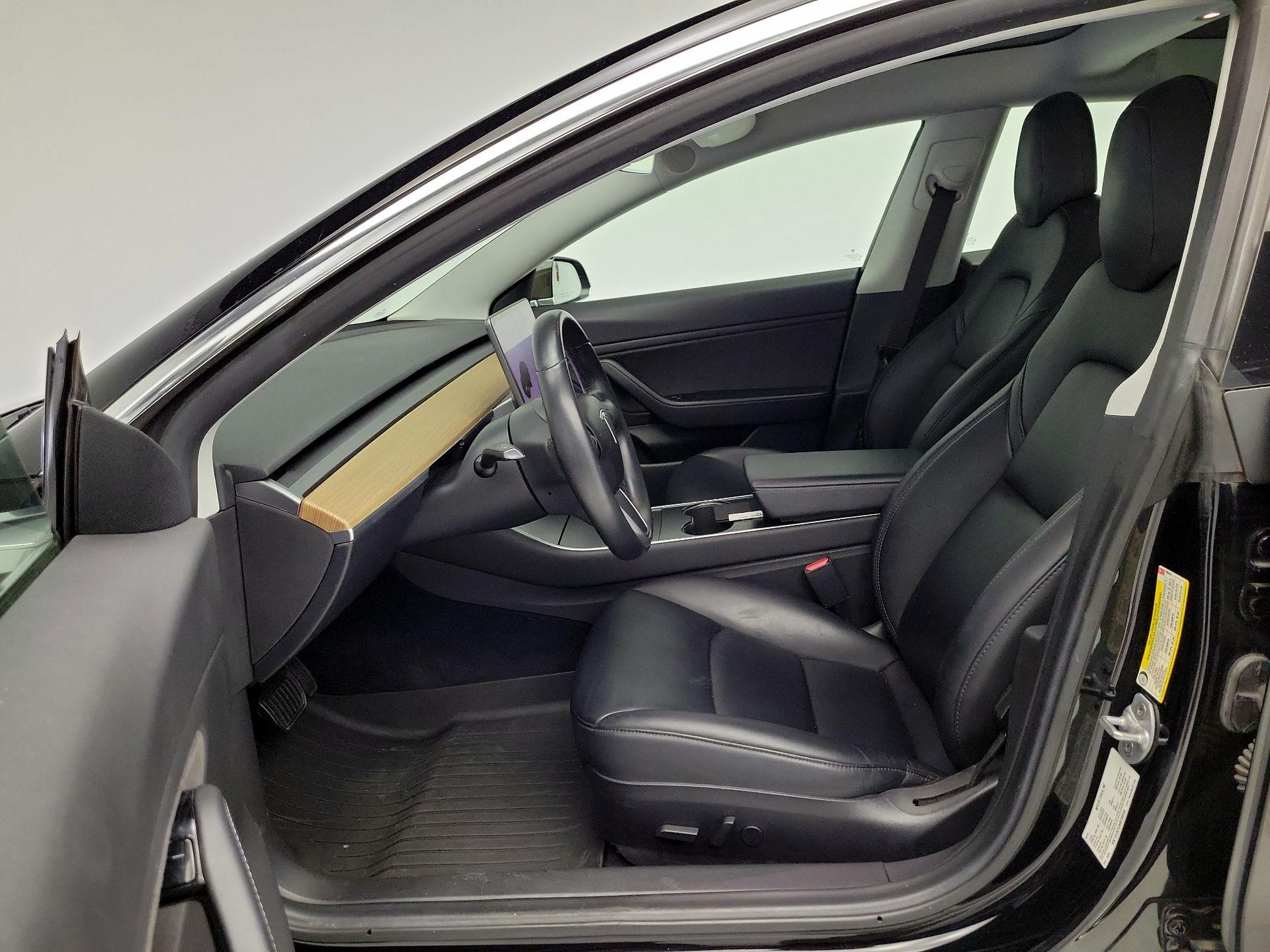 Thumbnail: 2019 Tesla Model 3 - 19