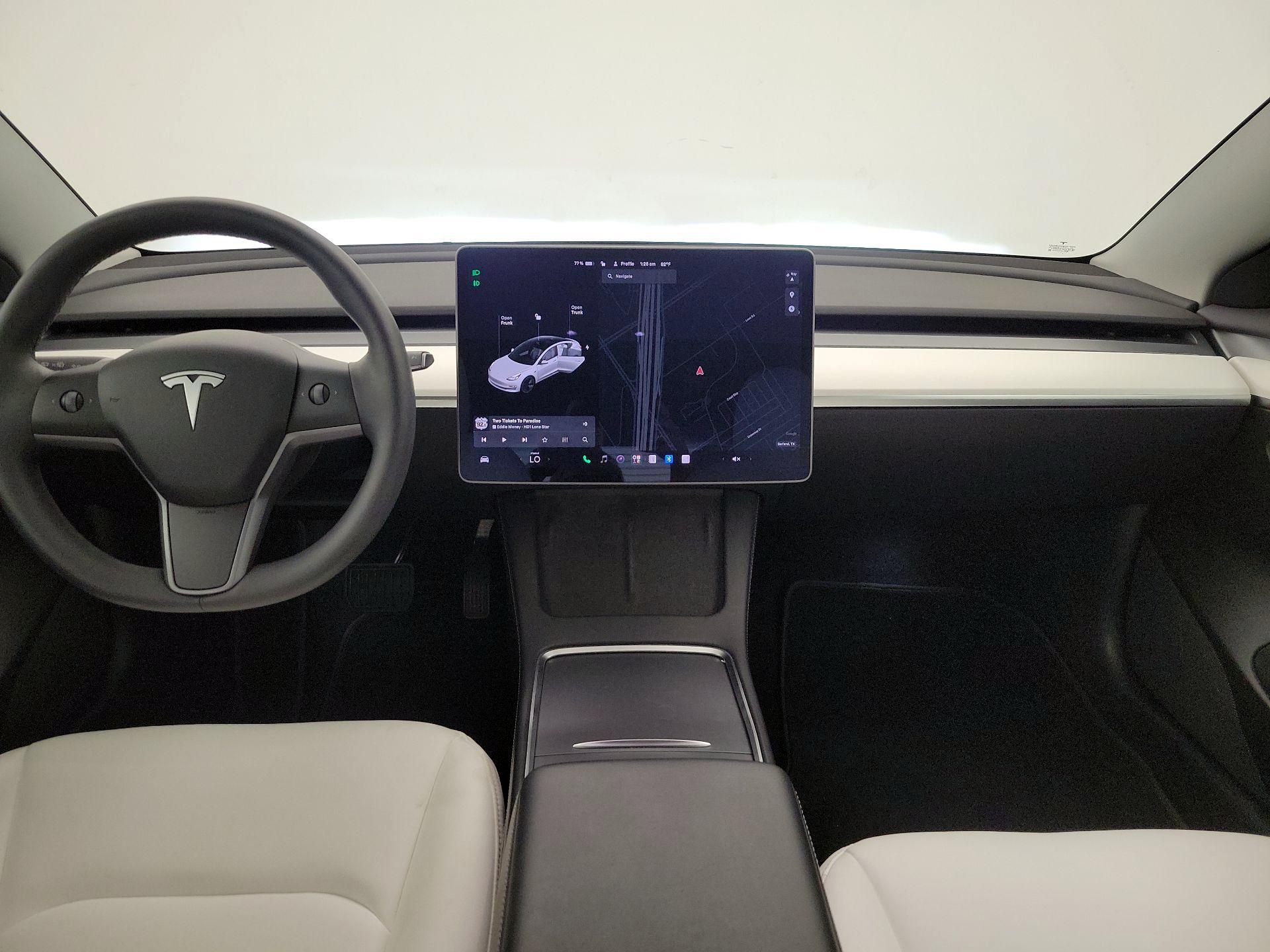 Thumbnail: 2022 Tesla Model 3 - 9
