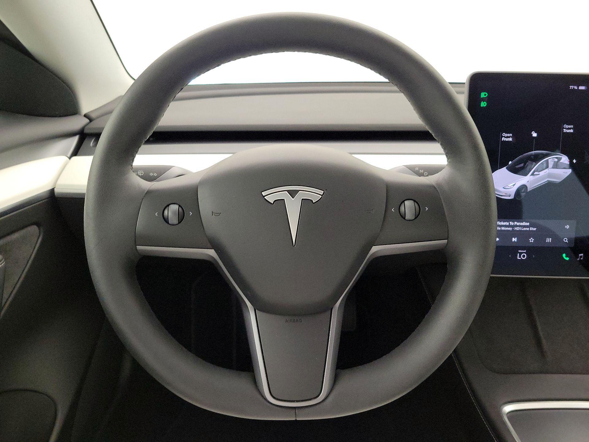 Thumbnail: 2022 Tesla Model 3 - 10