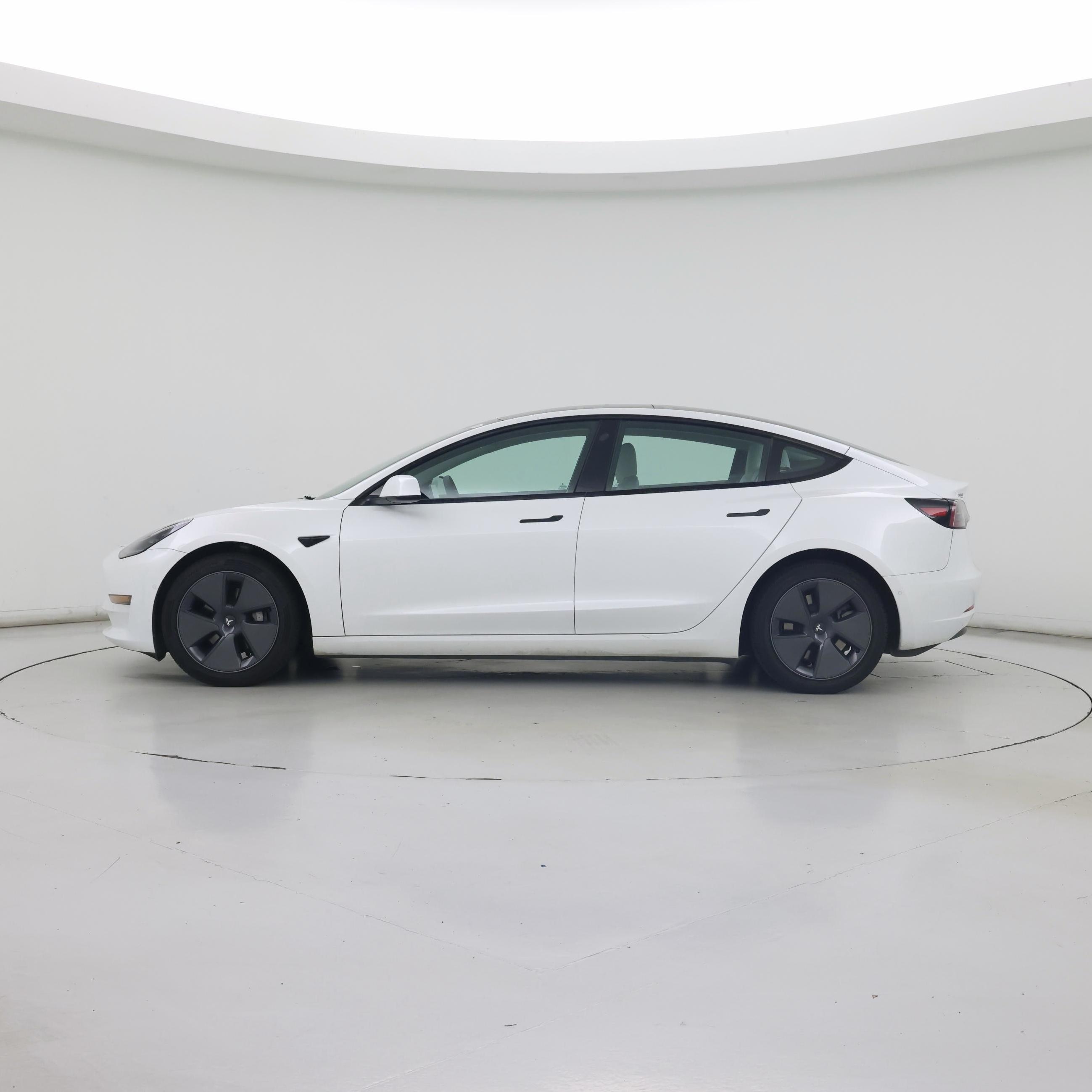 Thumbnail: 2022 Tesla Model 3 - 3