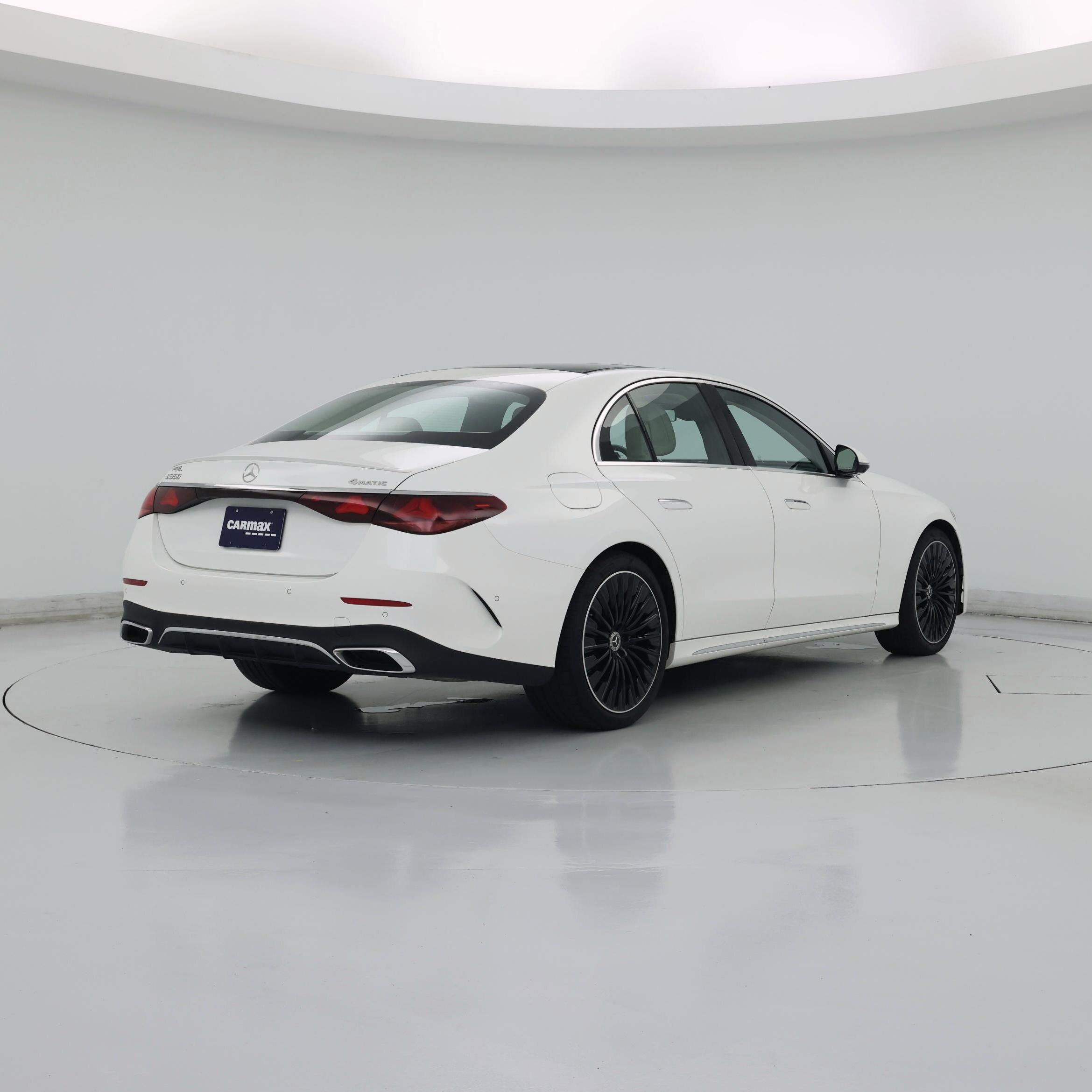 Thumbnail: 2024 Mercedes-Benz E-Class - 8