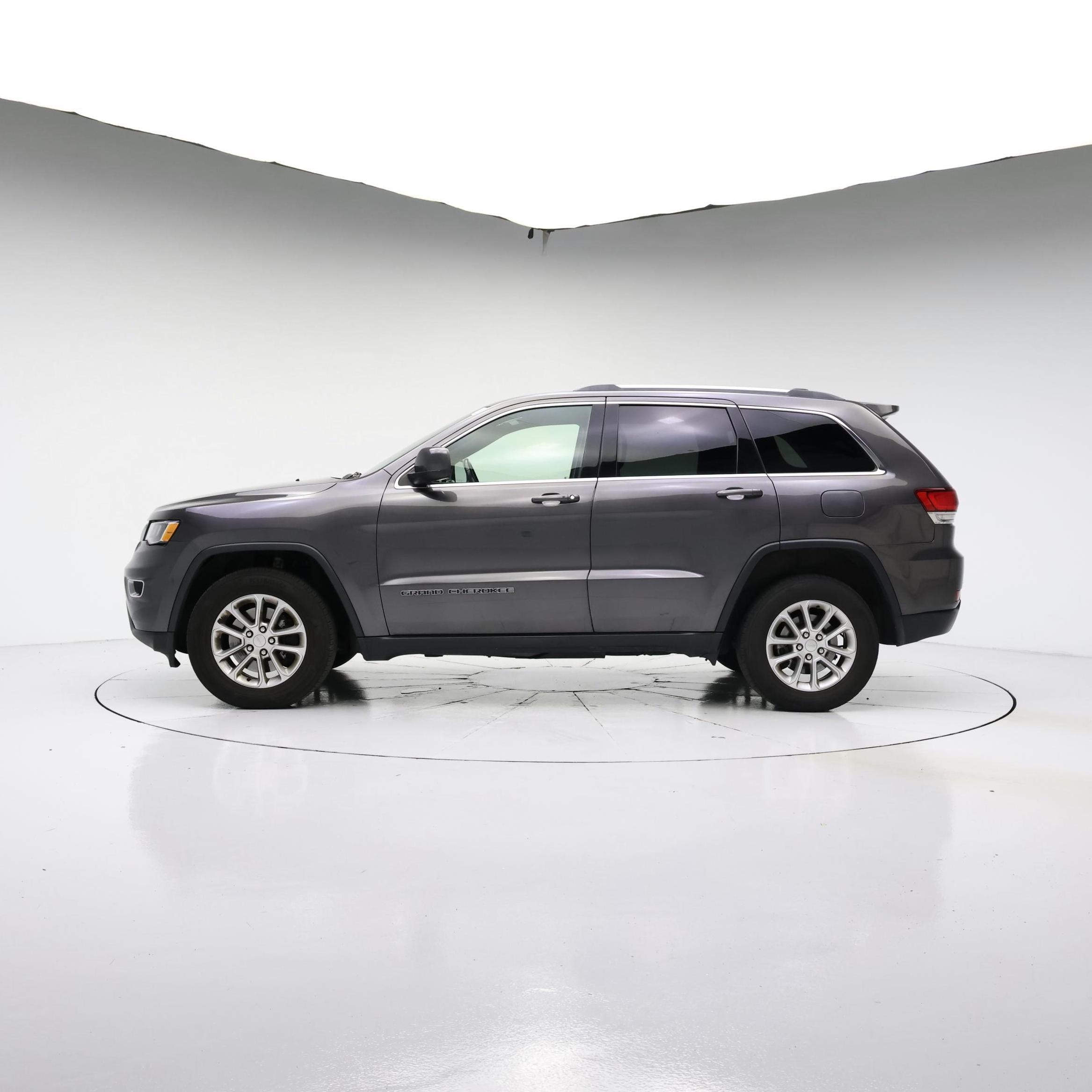 Thumbnail: 2021 Jeep Grand Cherokee - 3