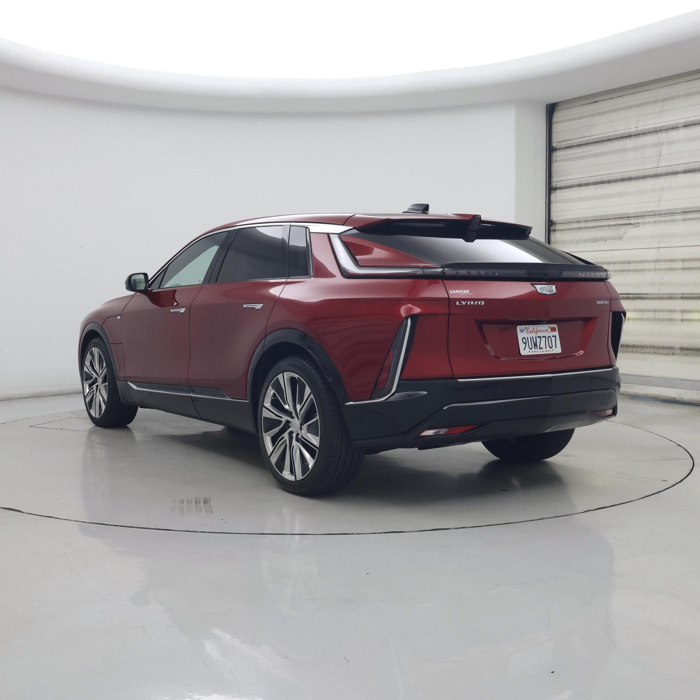 Thumbnail: 2024 Cadillac Lyriq - 2
