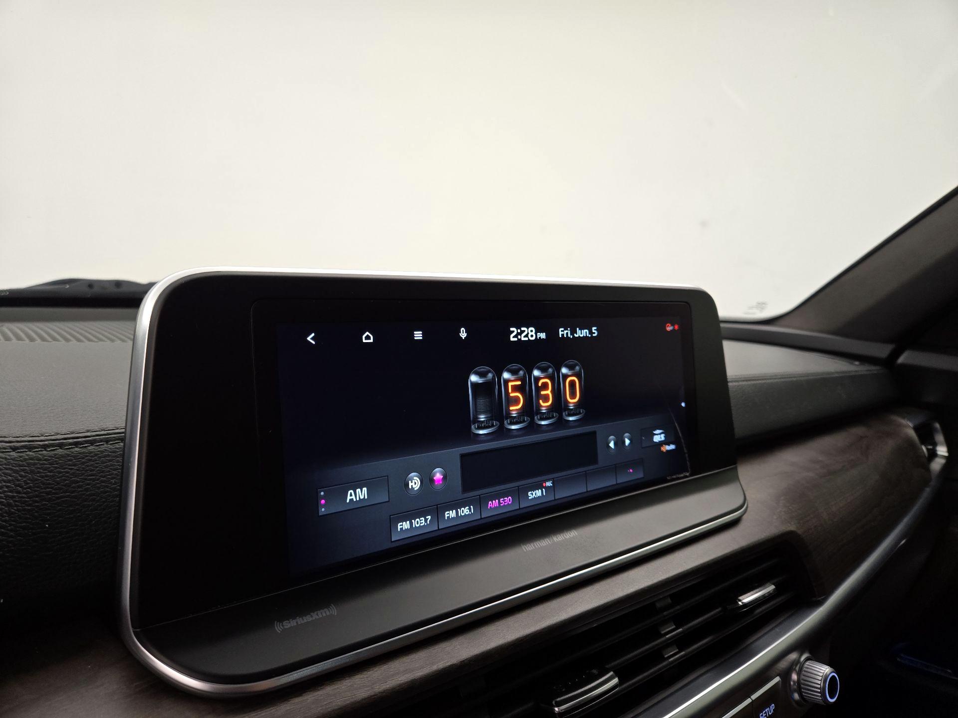 Thumbnail: 2021 Kia Telluride - 16