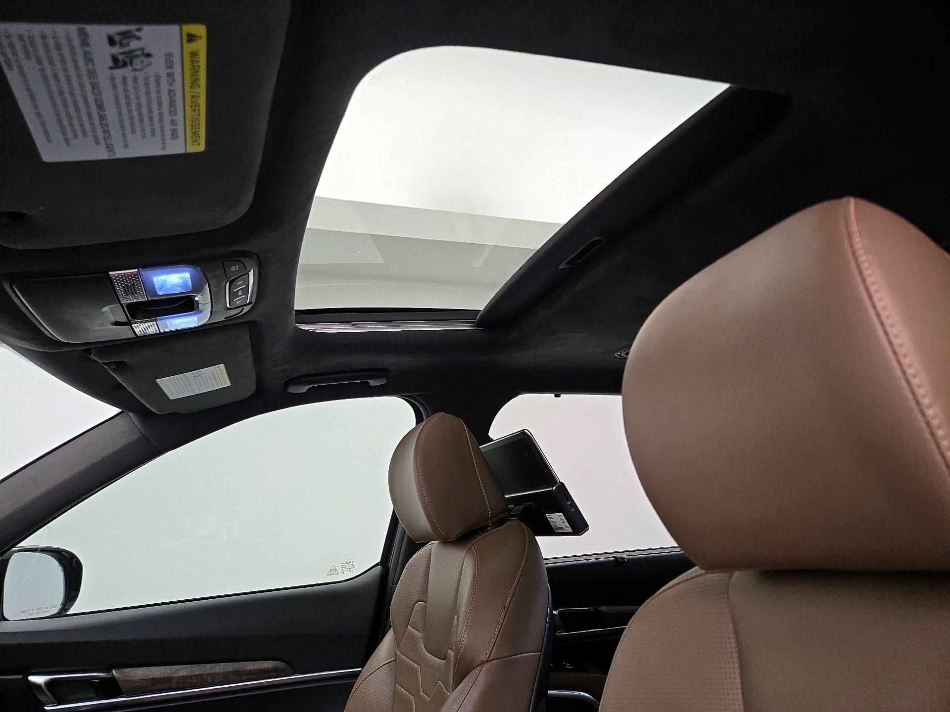 Thumbnail: 2021 Kia Telluride - 20