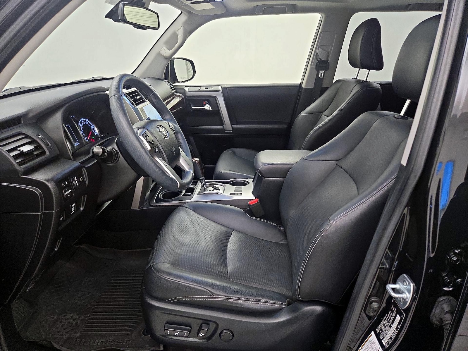 2021 Toyota 4Runner Limited - Photo 12