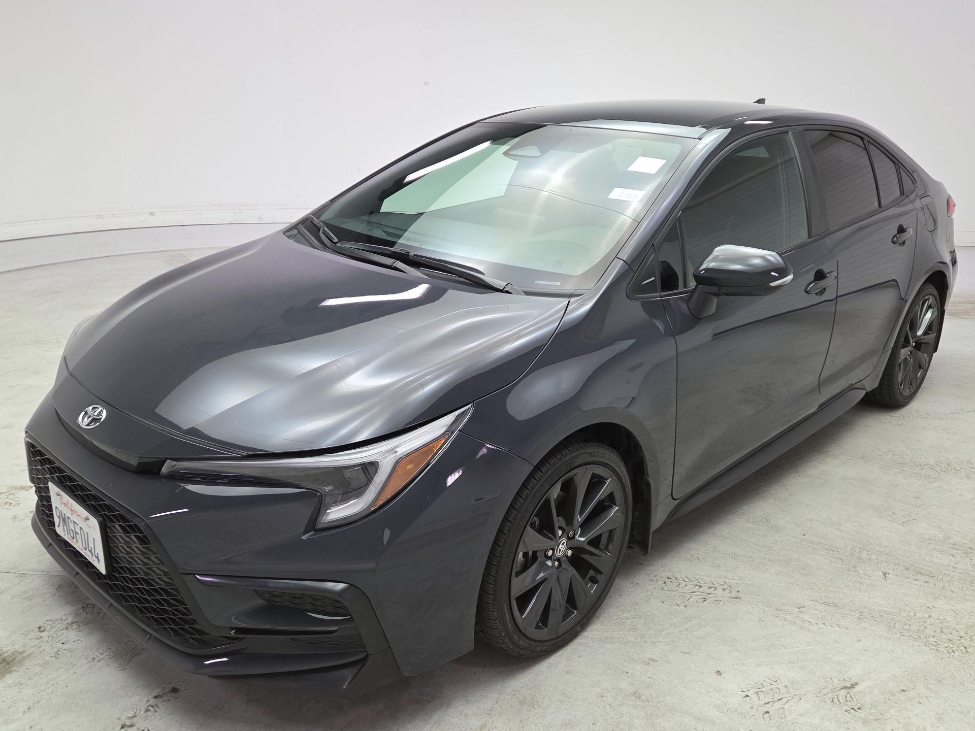 Thumbnail: 2023 Toyota Corolla - 3