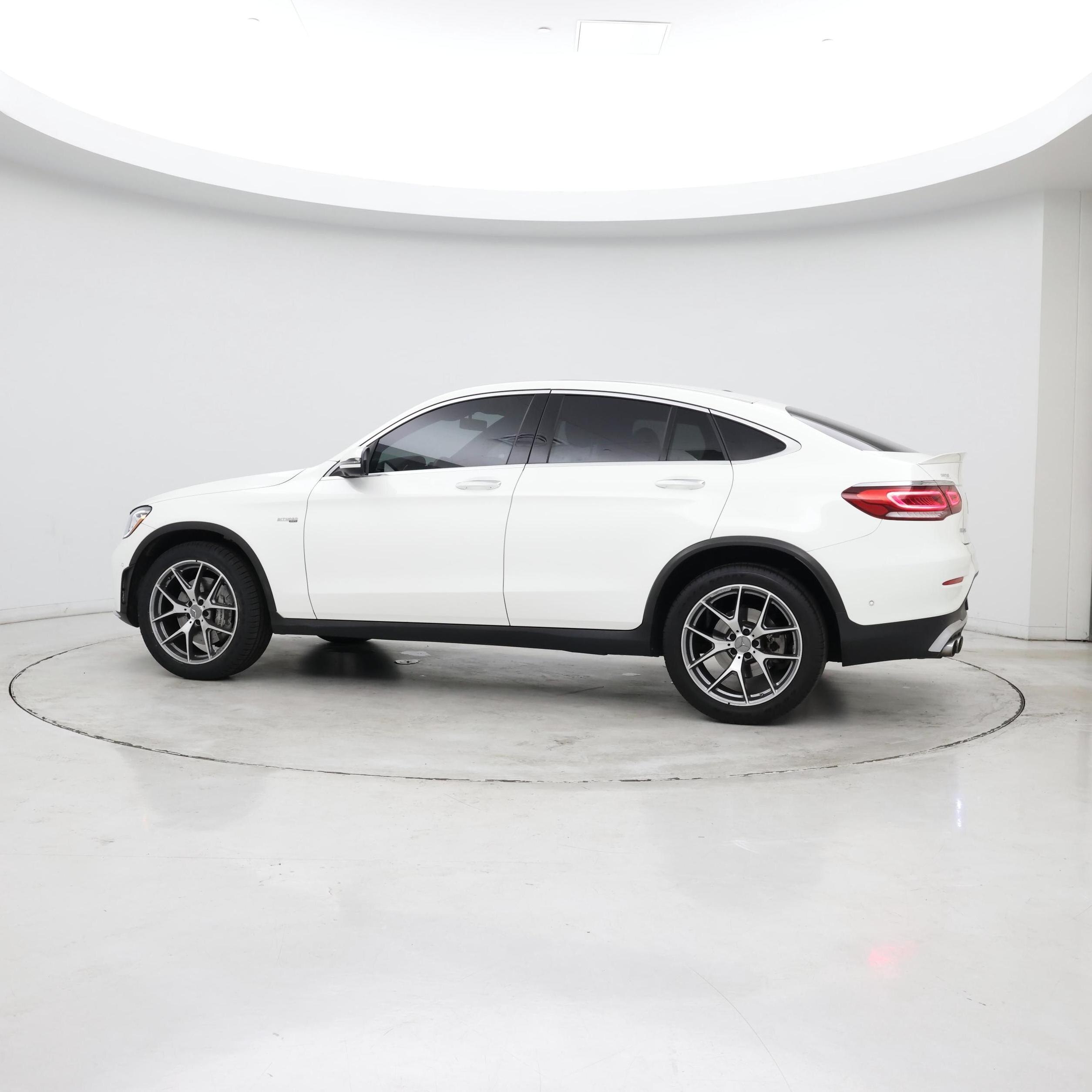Thumbnail: 2023 Mercedes-Benz GLC - 6