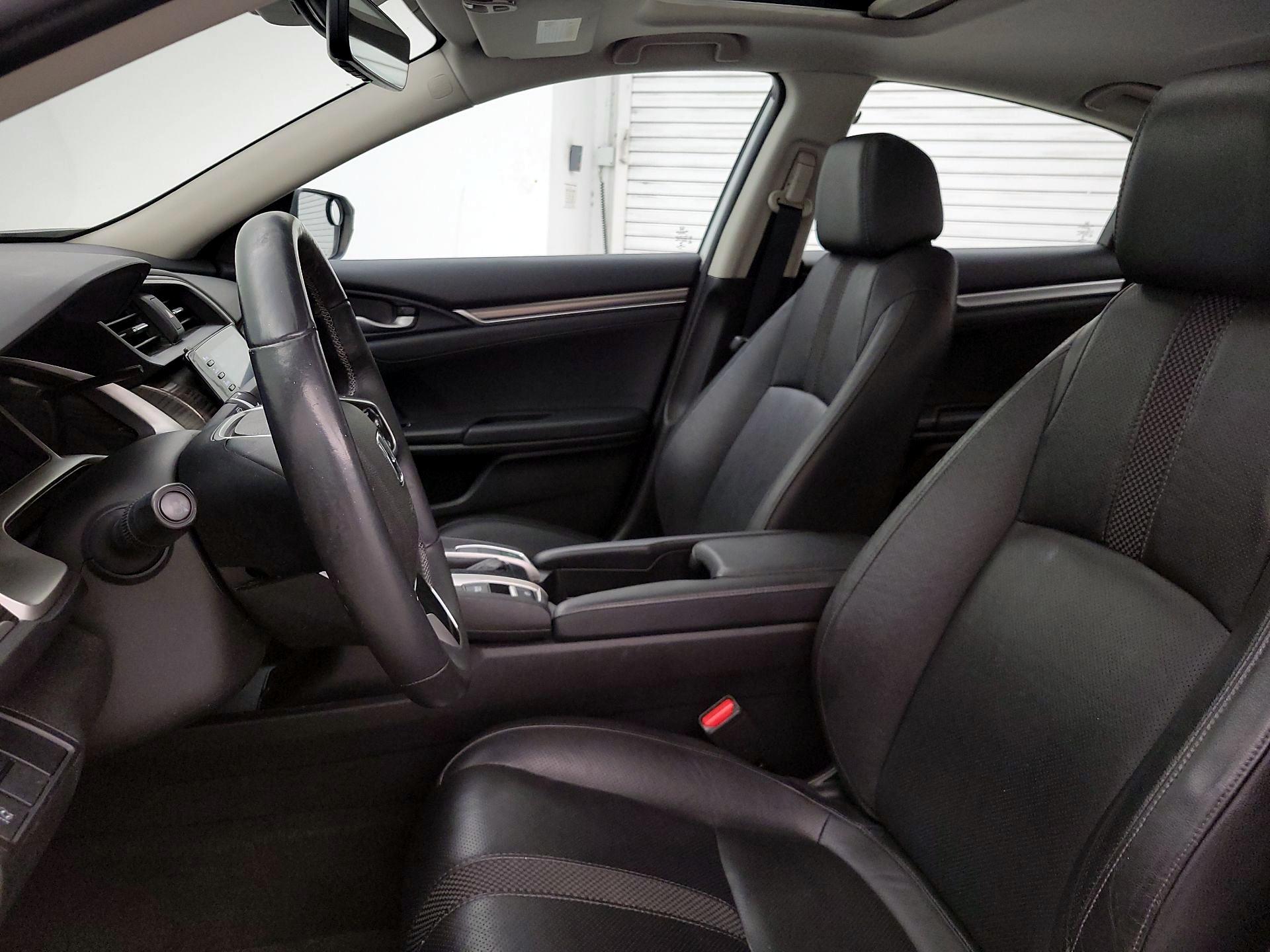 Thumbnail: 2019 Honda Civic - 11