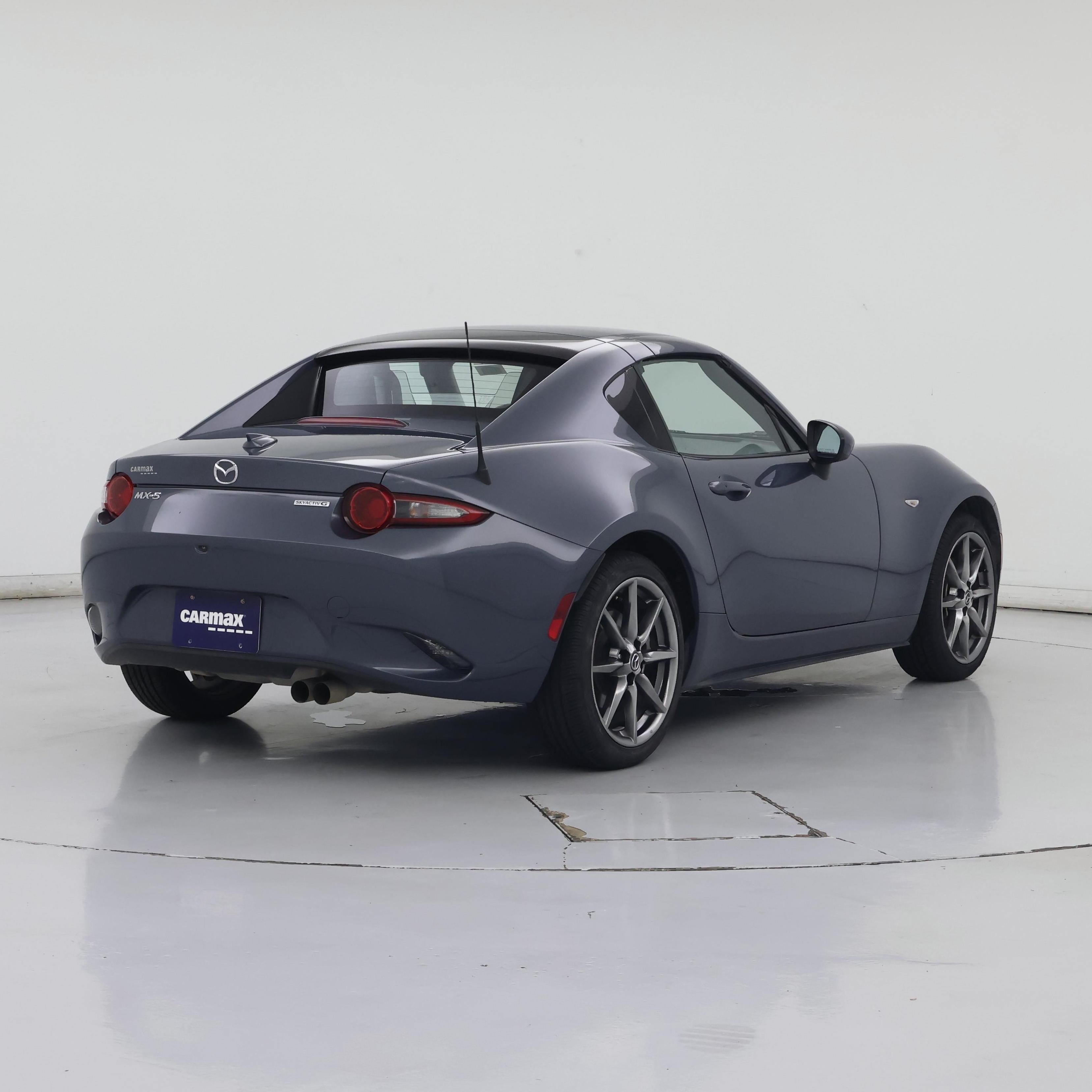 Thumbnail: 2021 Mazda MX-5 Miata - 8