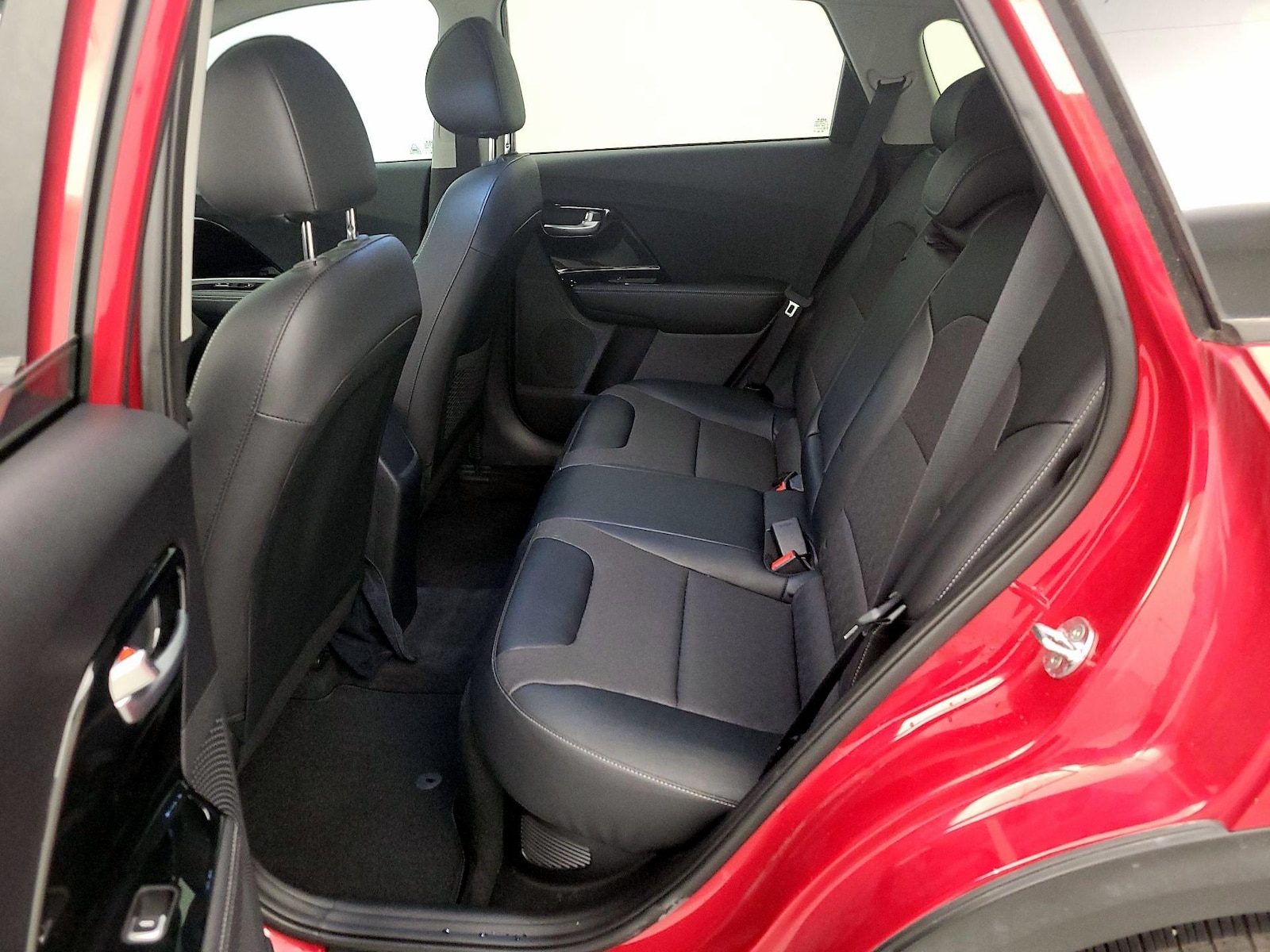 2022 Kia Niro LXS SE - Photo 21