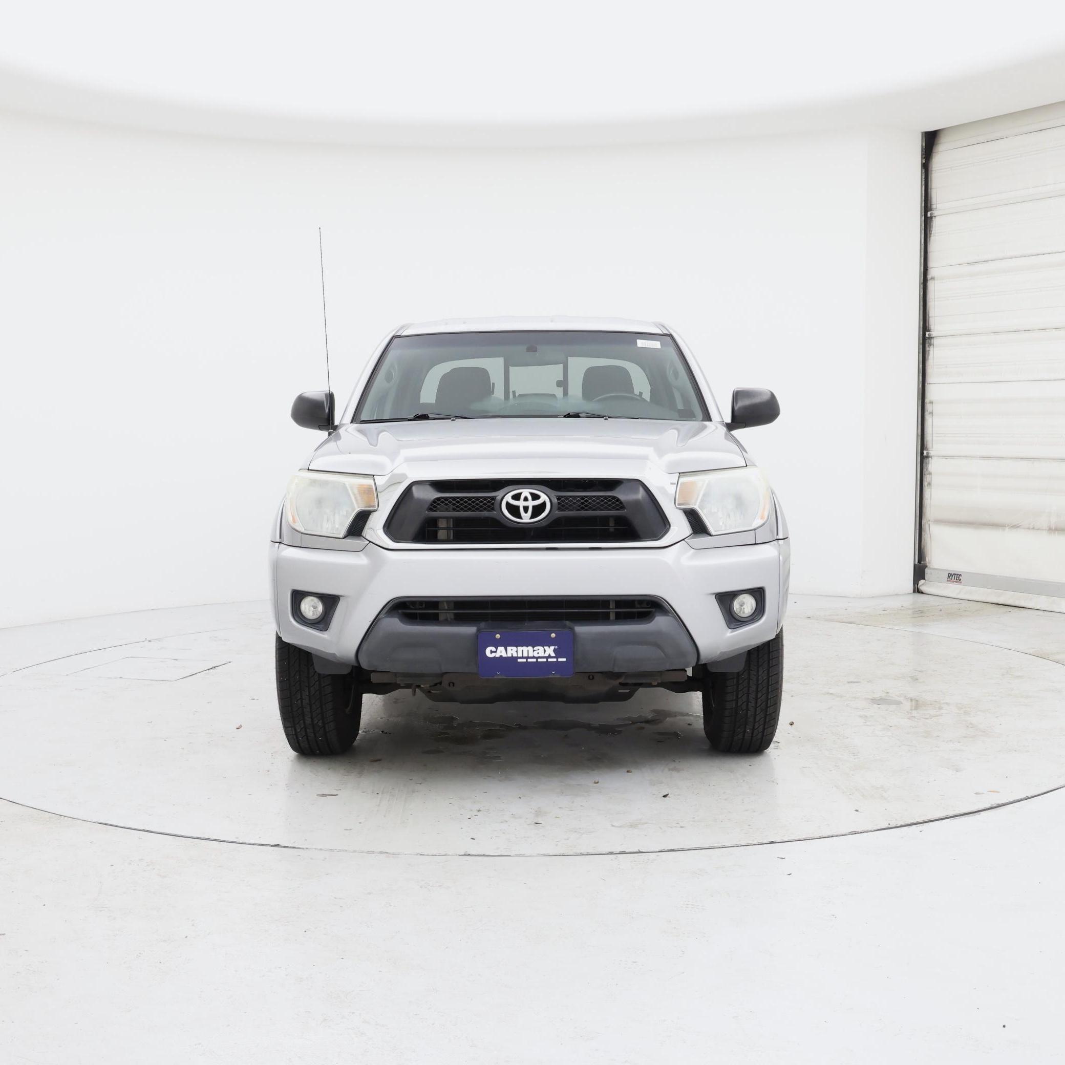 Thumbnail: 2015 Toyota Tacoma - 5