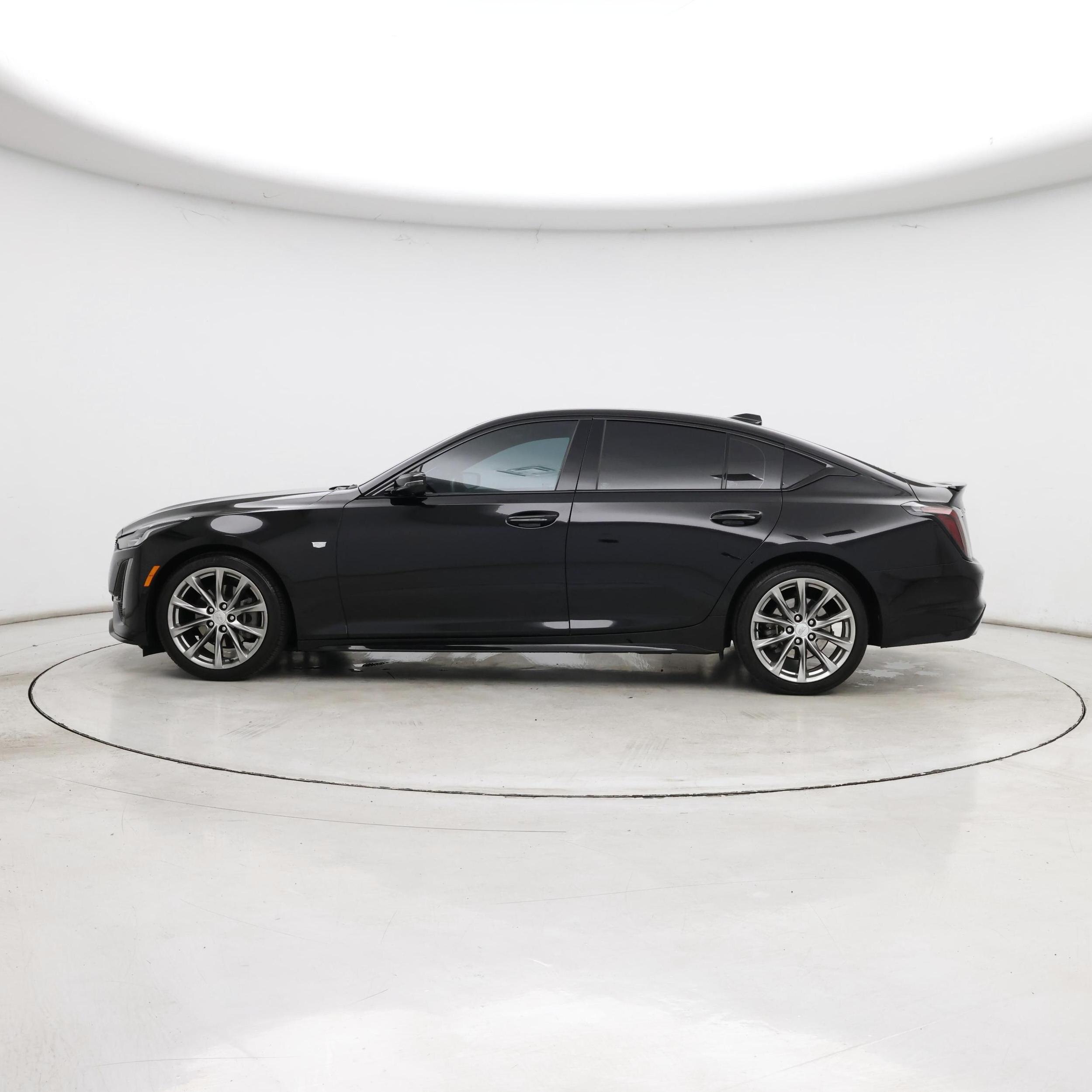 Thumbnail: 2023 Cadillac CT5 - 3