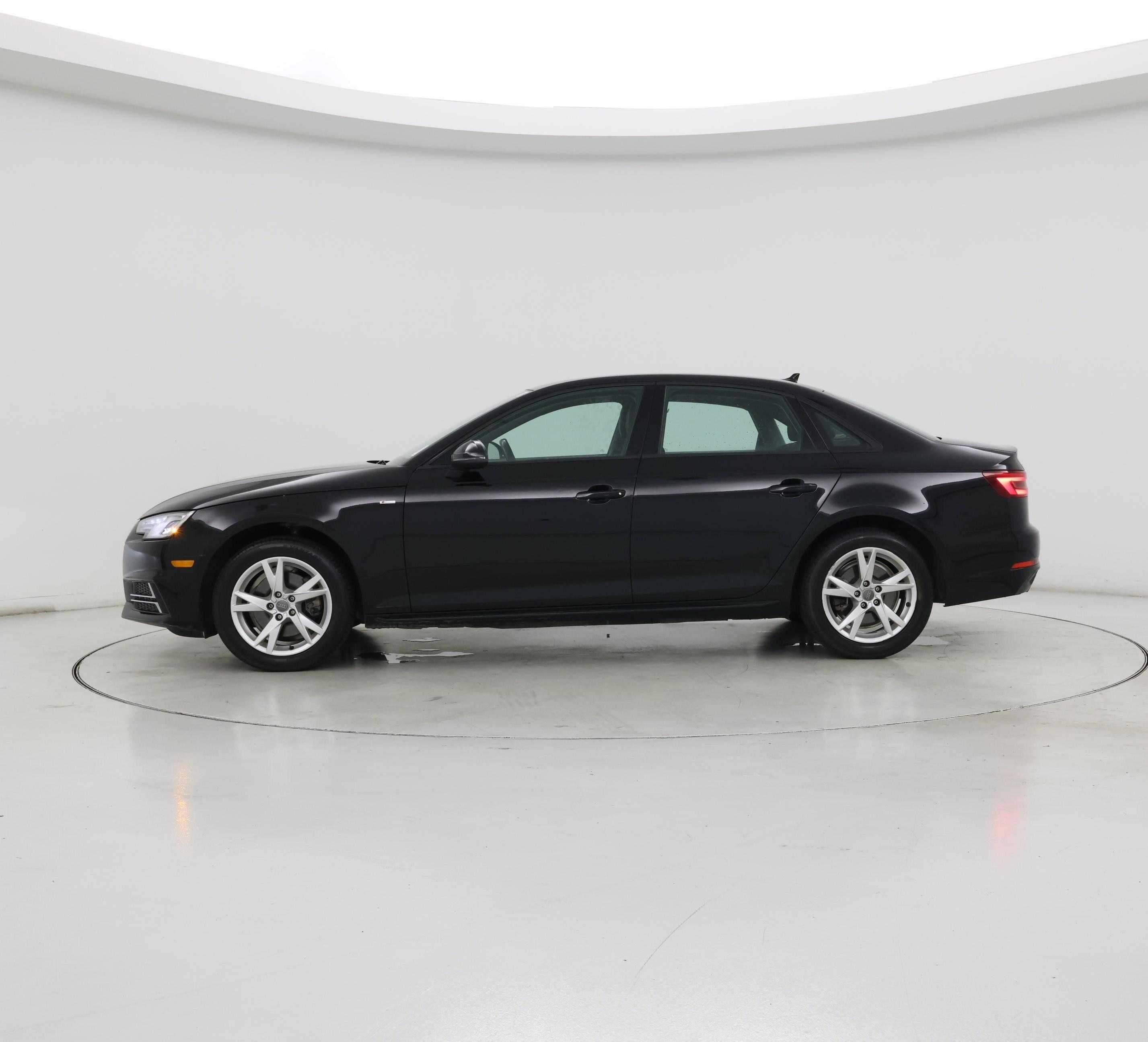 Thumbnail: 2018 Audi A4 - 3