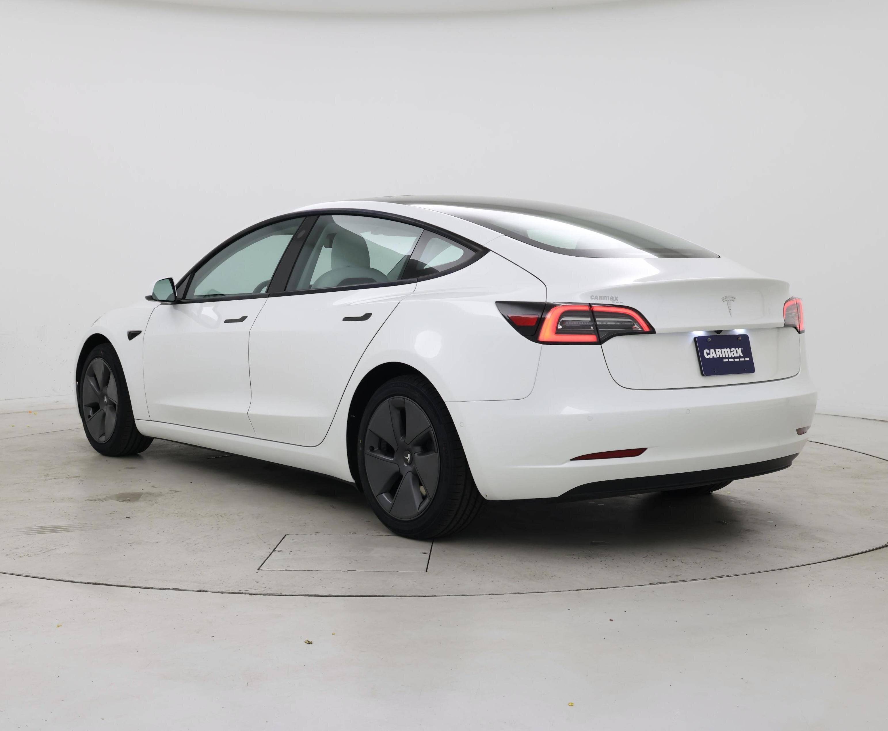 Thumbnail: 2021 Tesla Model 3 - 2