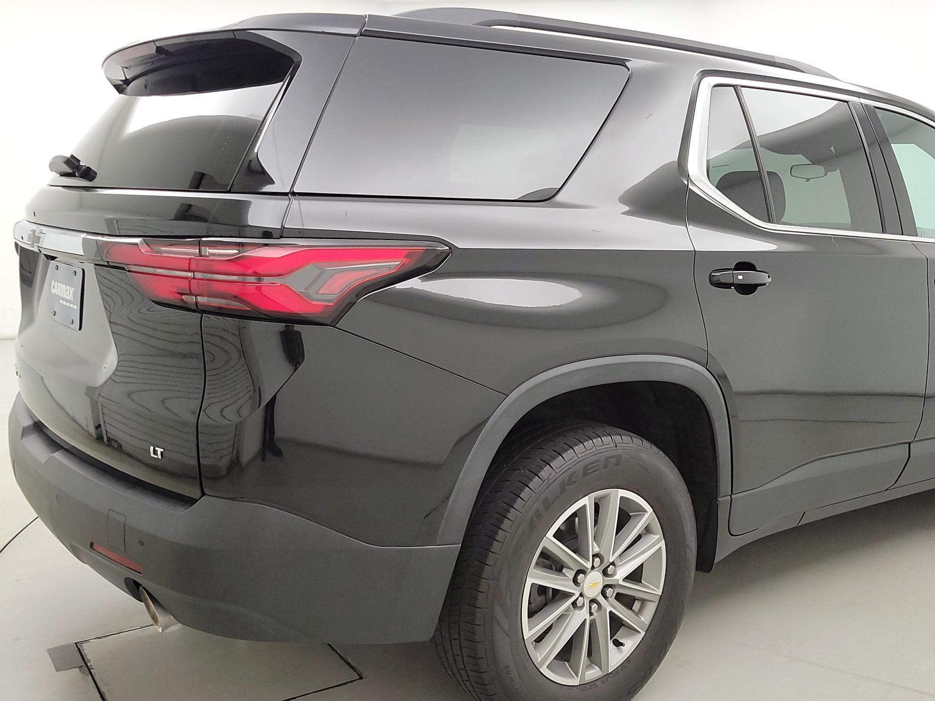 Thumbnail: 2022 Chevrolet Traverse - 5