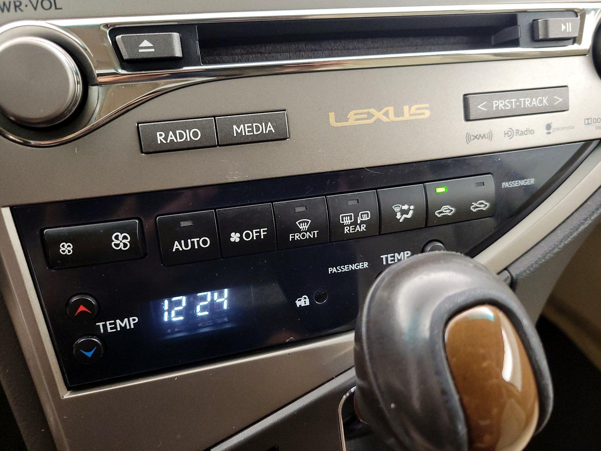 Thumbnail: 2014 Lexus RX - 17