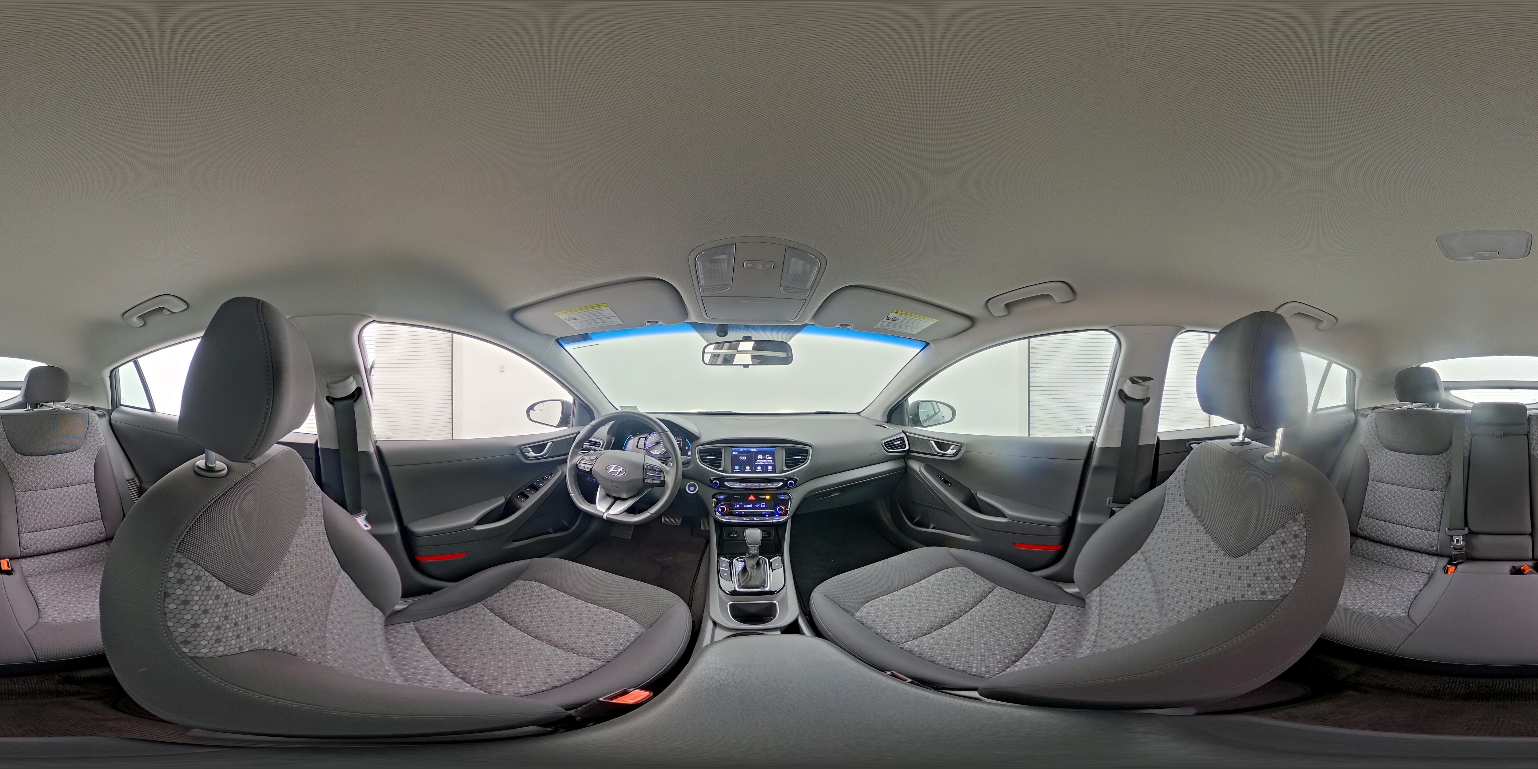 2018 Hyundai IONIQ Base - Photo 23