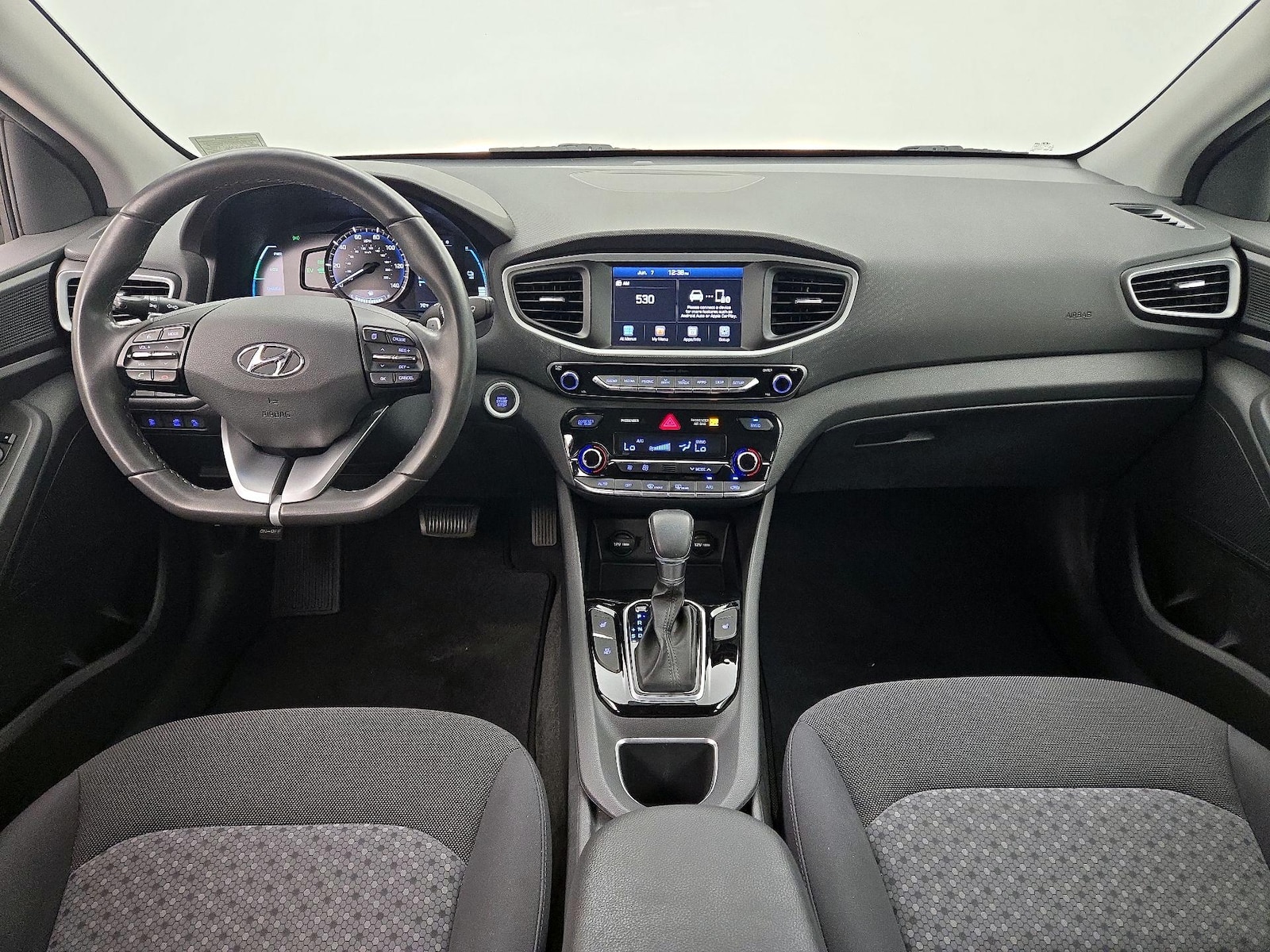 2018 Hyundai IONIQ Base - Photo 10