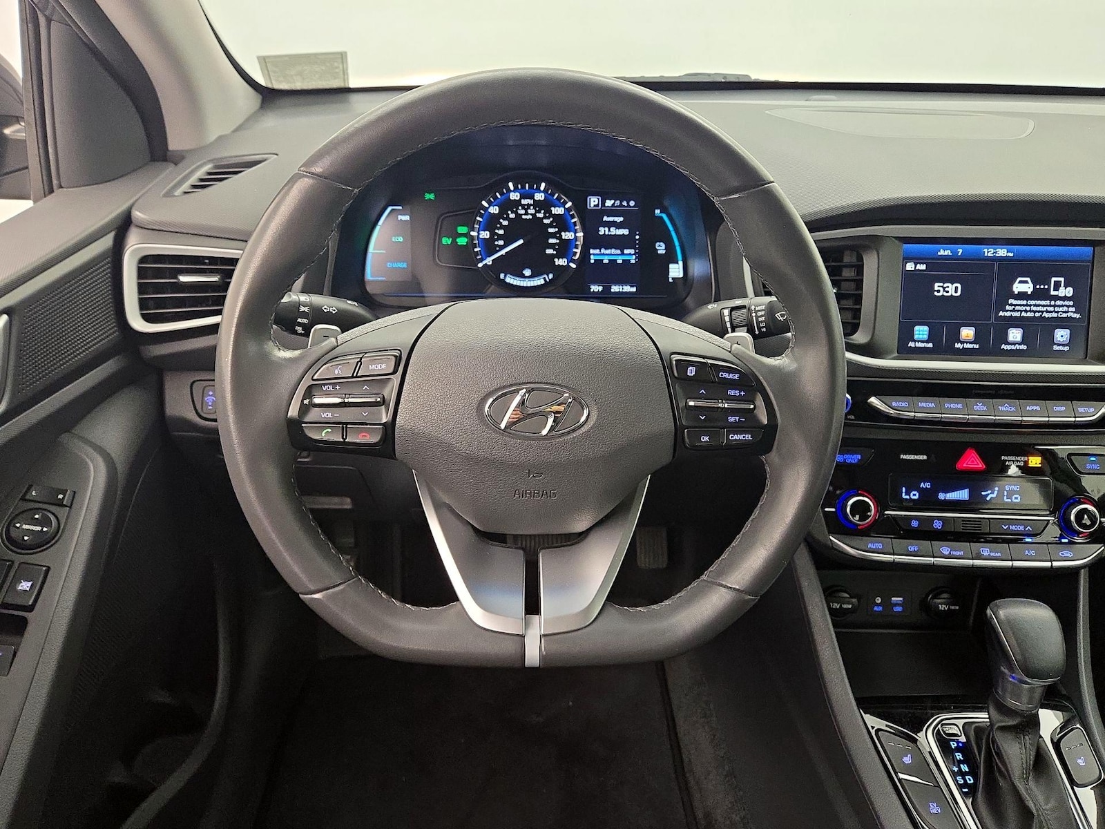2018 Hyundai IONIQ Base - Photo 11